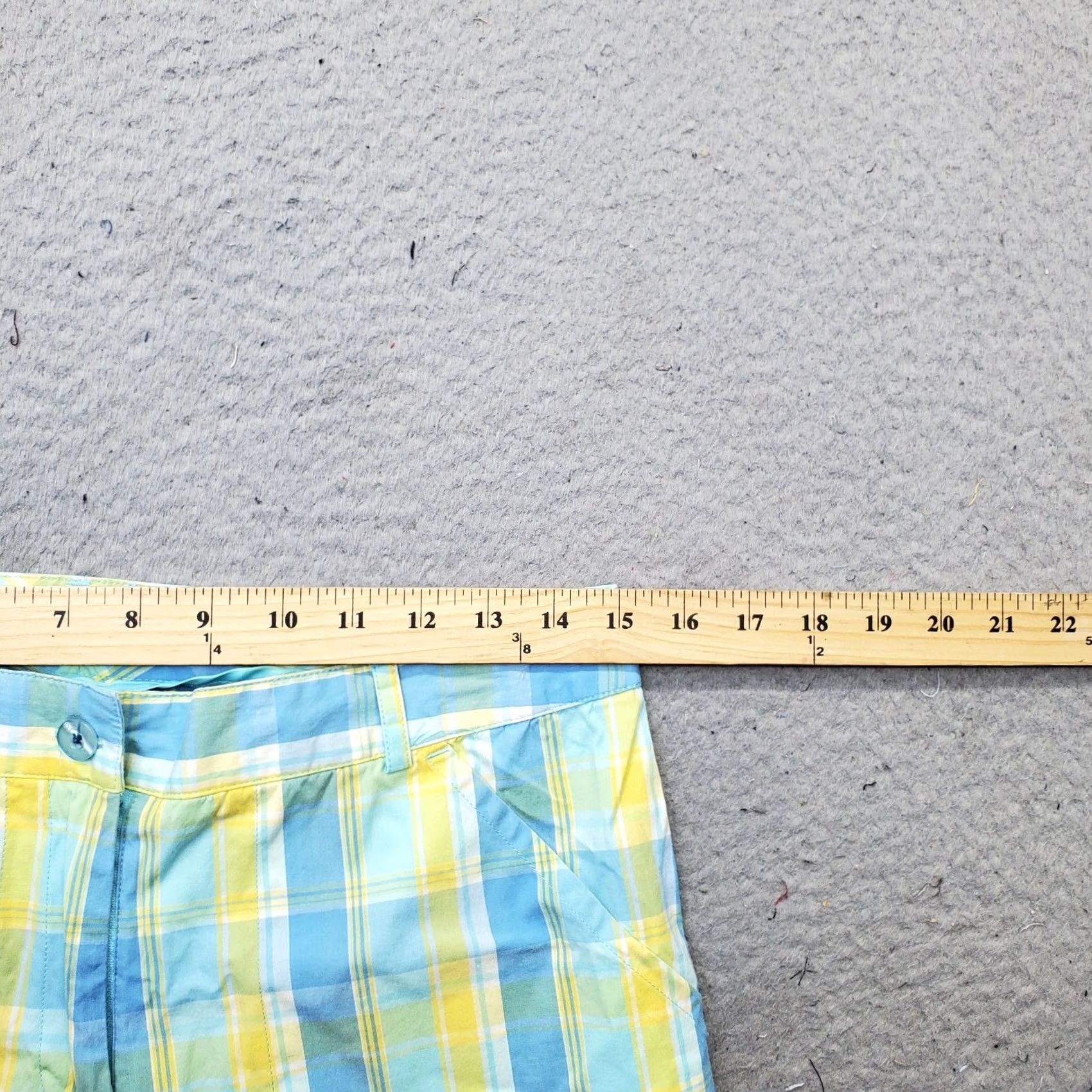Lilly Pulitzer Lilly Pulitzer Cargo Pants Womens Size 6 Multi Plaid Spring Resort High Waisted Pants Womens 6 Multicolor Plaid Cargo Size 28" / US 6 / IT 42 - 6 Thumbnail