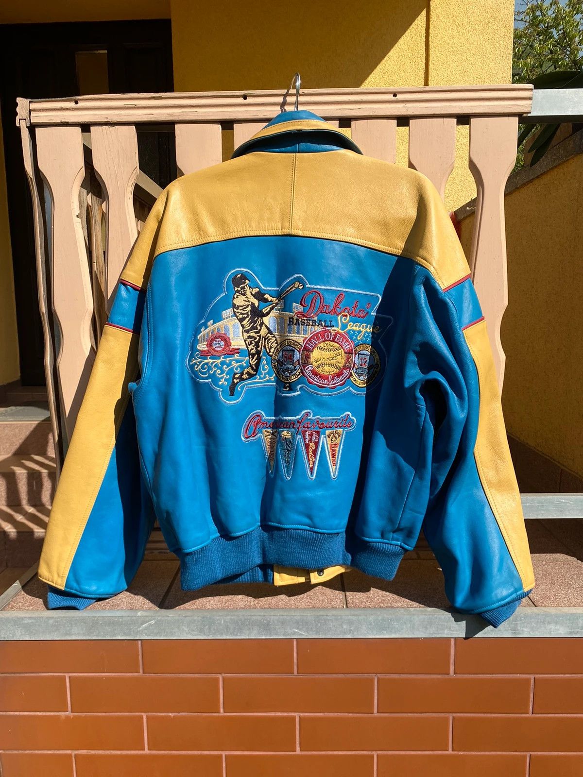 image of Dakota Grizzly x Vintage Dakota Leather Jacket 90's in Blue, Men's (Size Small)