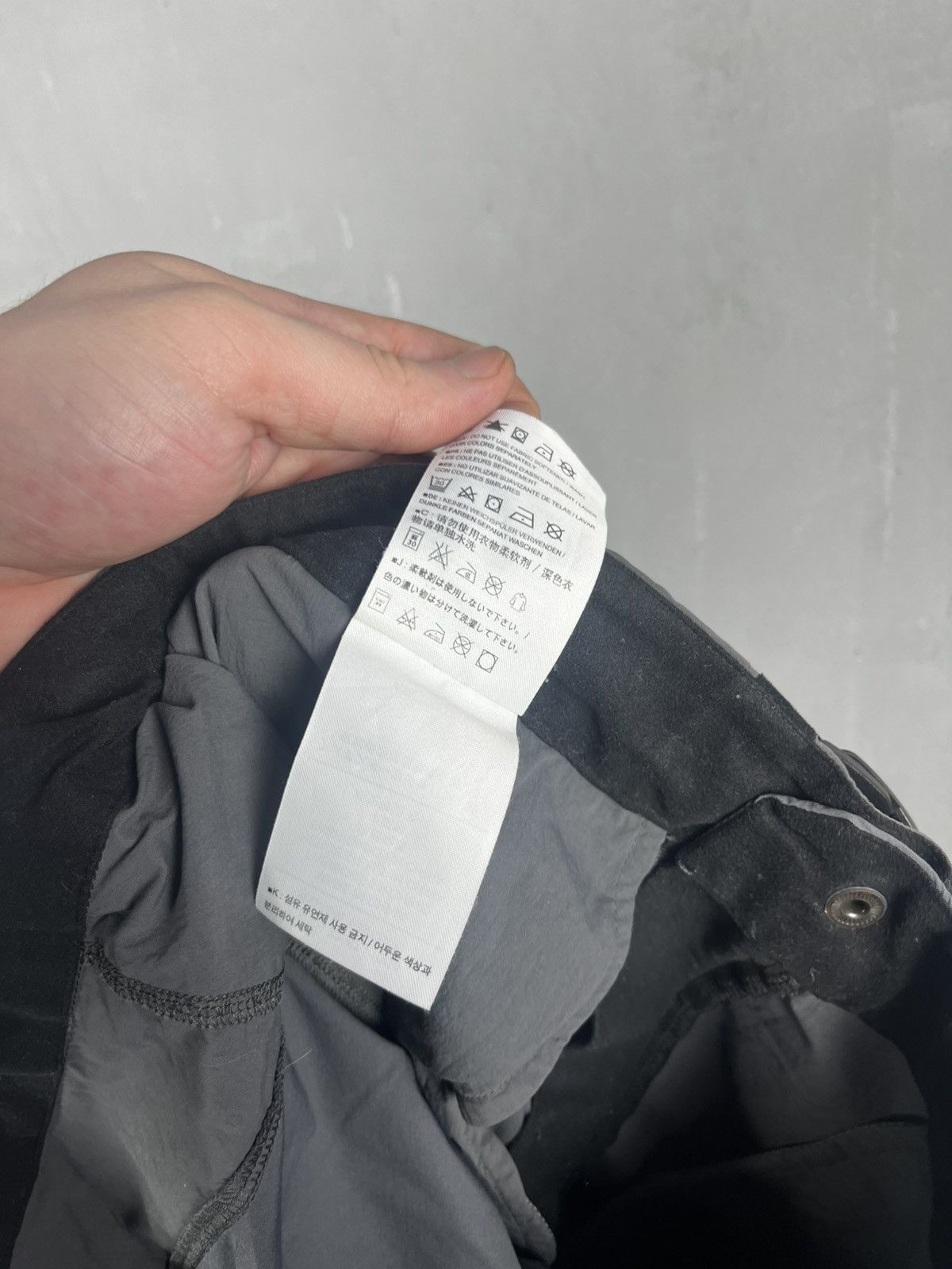 Arc'teryx Arcteryx outdoor pants Size 28" / US 6 / IT 42 - 15 Thumbnail