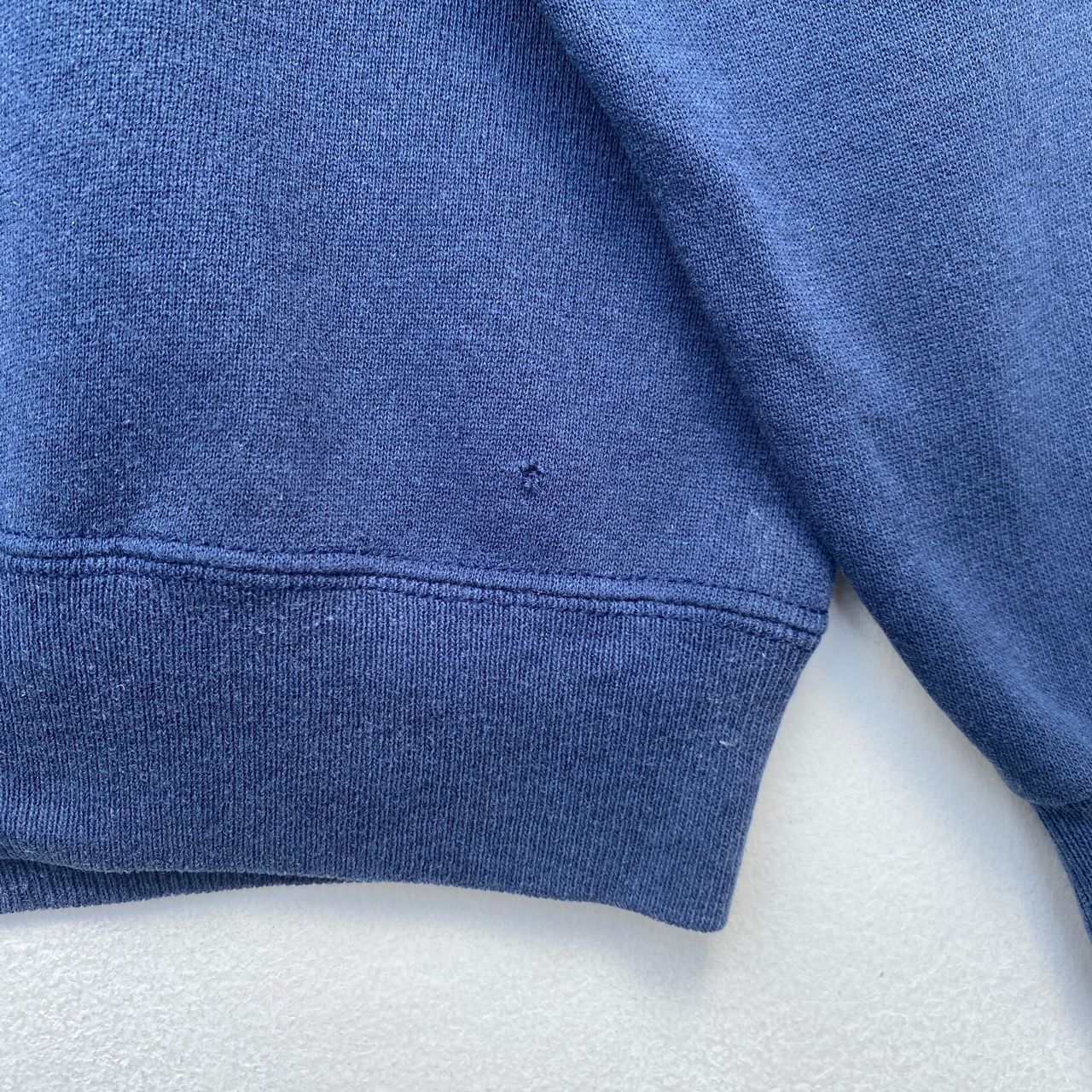 Vintage VINTAGE UNIVERSITY OF VIRGINIA SWEATSHIRT MEDIUM PULLOVER Size US M / EU 48-50 / 2 - 8 Thumbnail