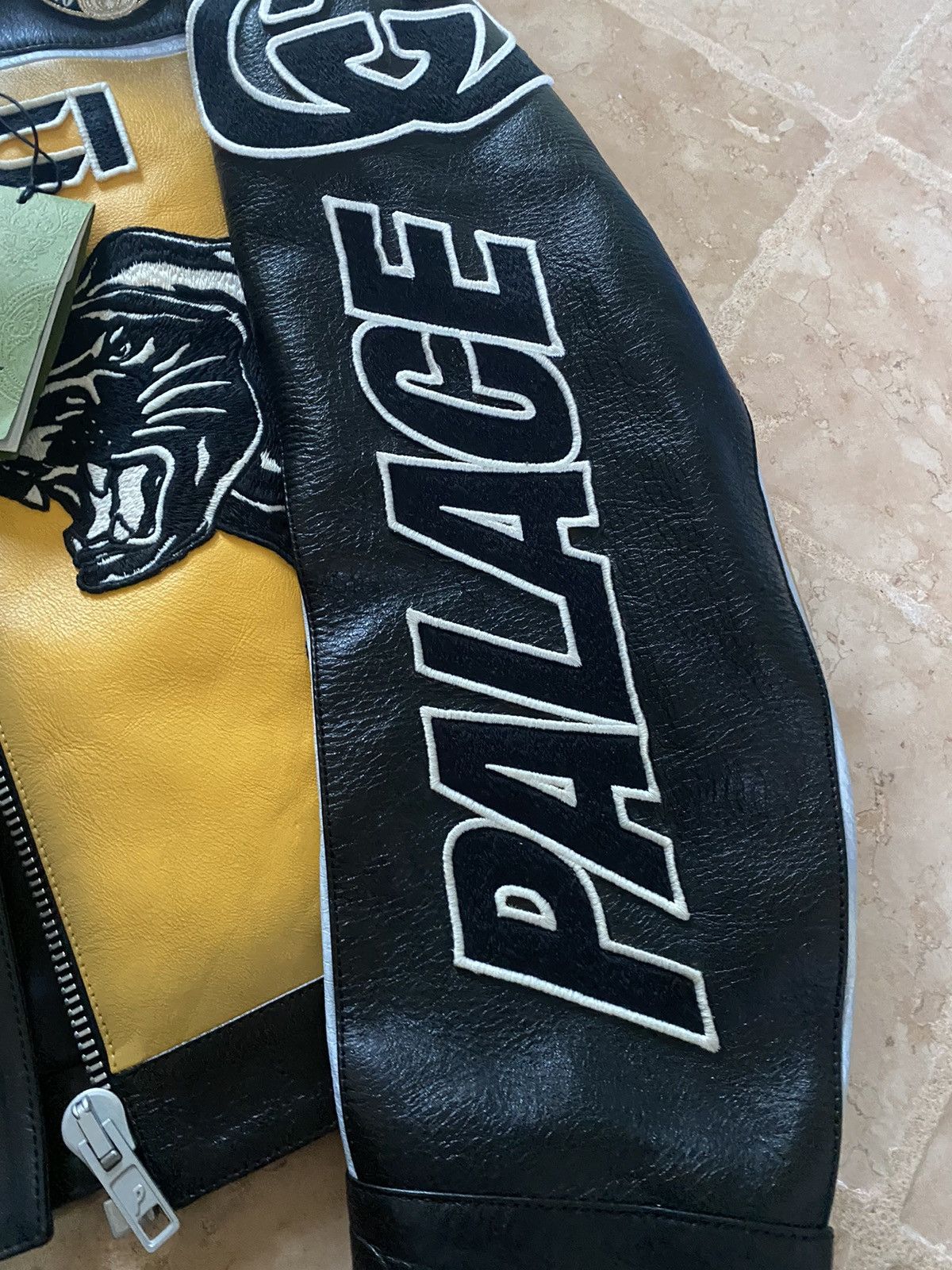 Gucci × Palace Gucci x Palace leather jacket Size US M / EU 48-50 / 2 - 3 Thumbnail