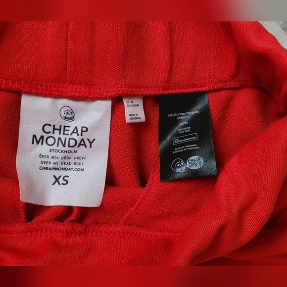 Cheap Monday Beautiful Cheap Monday Bright Red Trousers Size 26" / US 2 / IT 38 - 2 Thumbnail