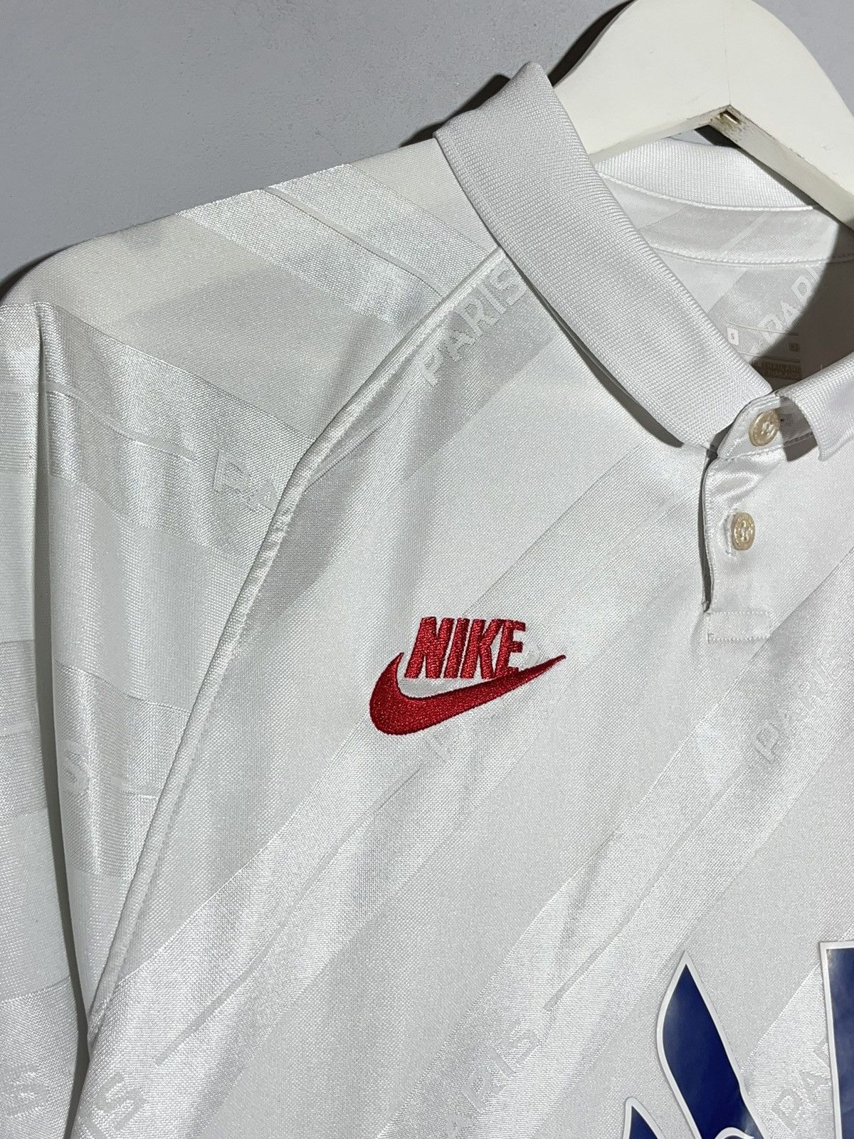 Nike Paris Saint Germain PSG Nike 2019/20 Third Football Shirt Size US S / EU 44-46 / 1 - 5 Thumbnail