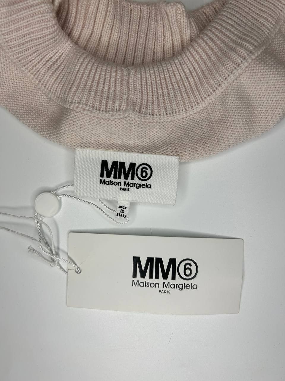 Maison Margiela MM6 Maison Margiela Open Back Sweater (1463) Size XS / US 0-2 / IT 36-38 - 11 Thumbnail
