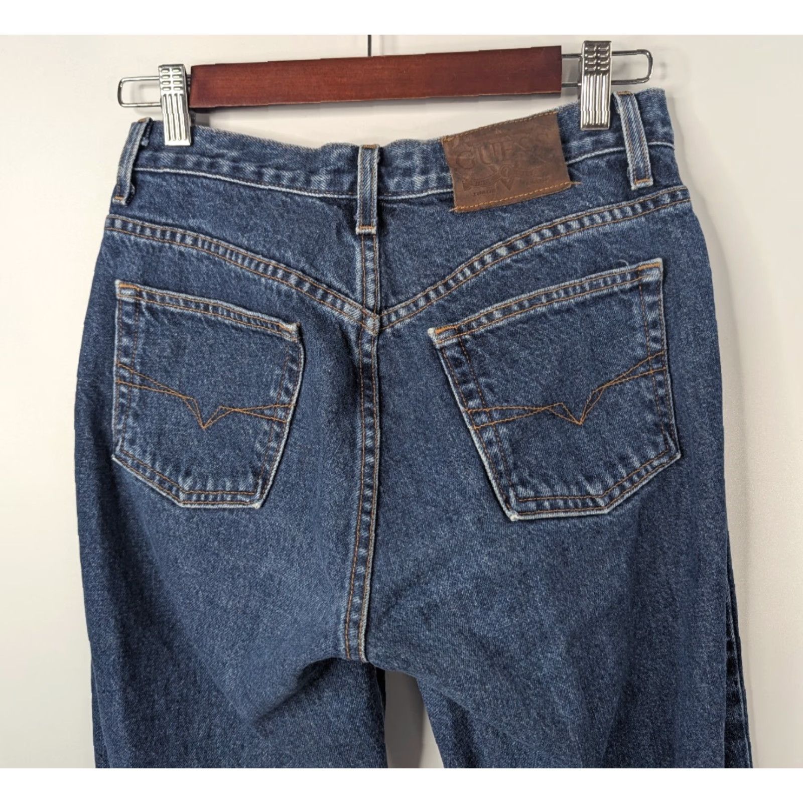 Guess VINTAGE GUESS JEANS Men 29 Slim Straight 5-Pocket Denim Blue USA 90s Y2K American Tradition Jeans — Regular Size, 28-29 Inseam 33 in Mens Size US 29 - 4 Thumbnail