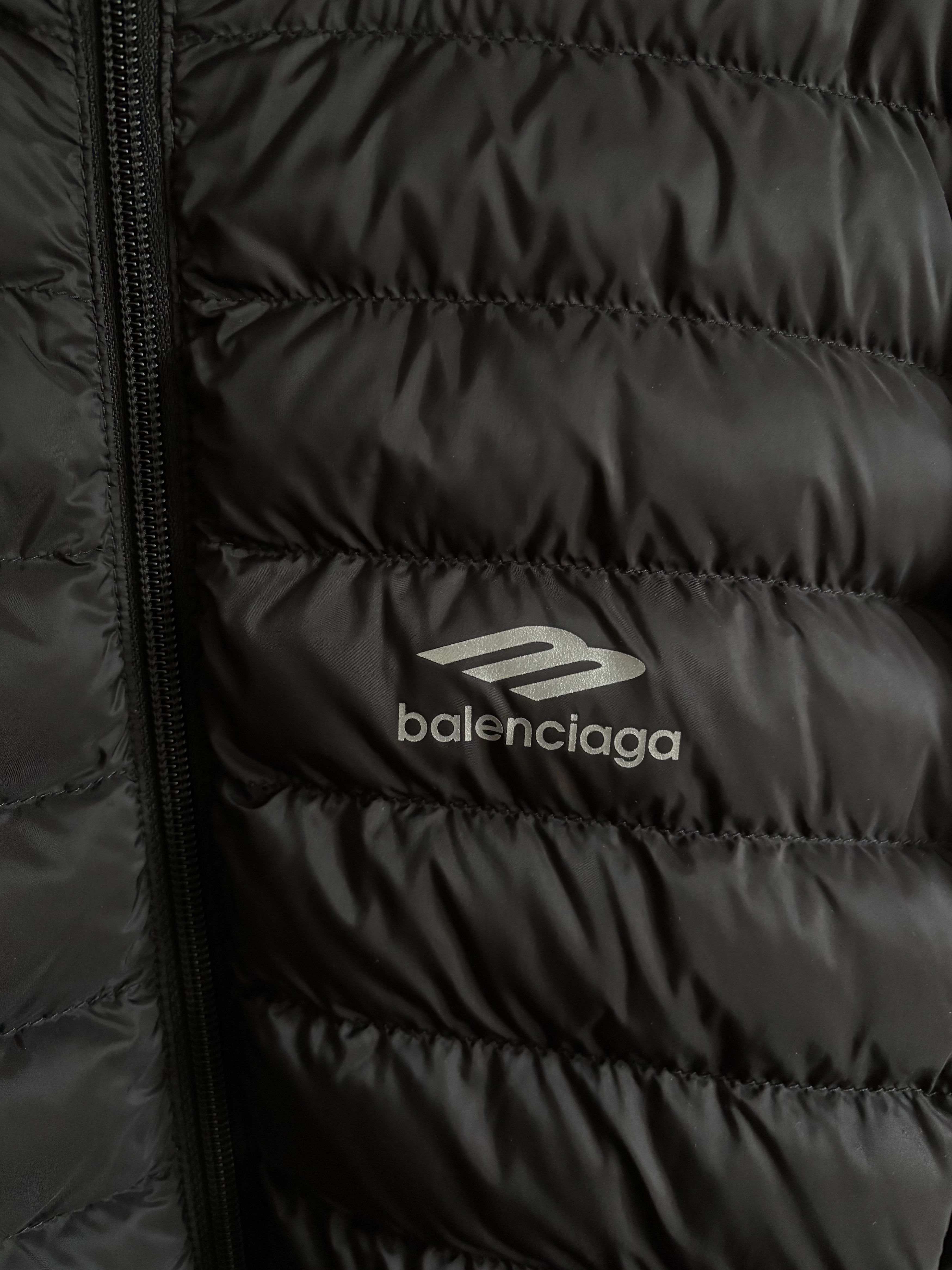 Balenciaga Balenciaga skiwear fitted puffer Size US S / EU 44-46 / 1 - 4 Thumbnail