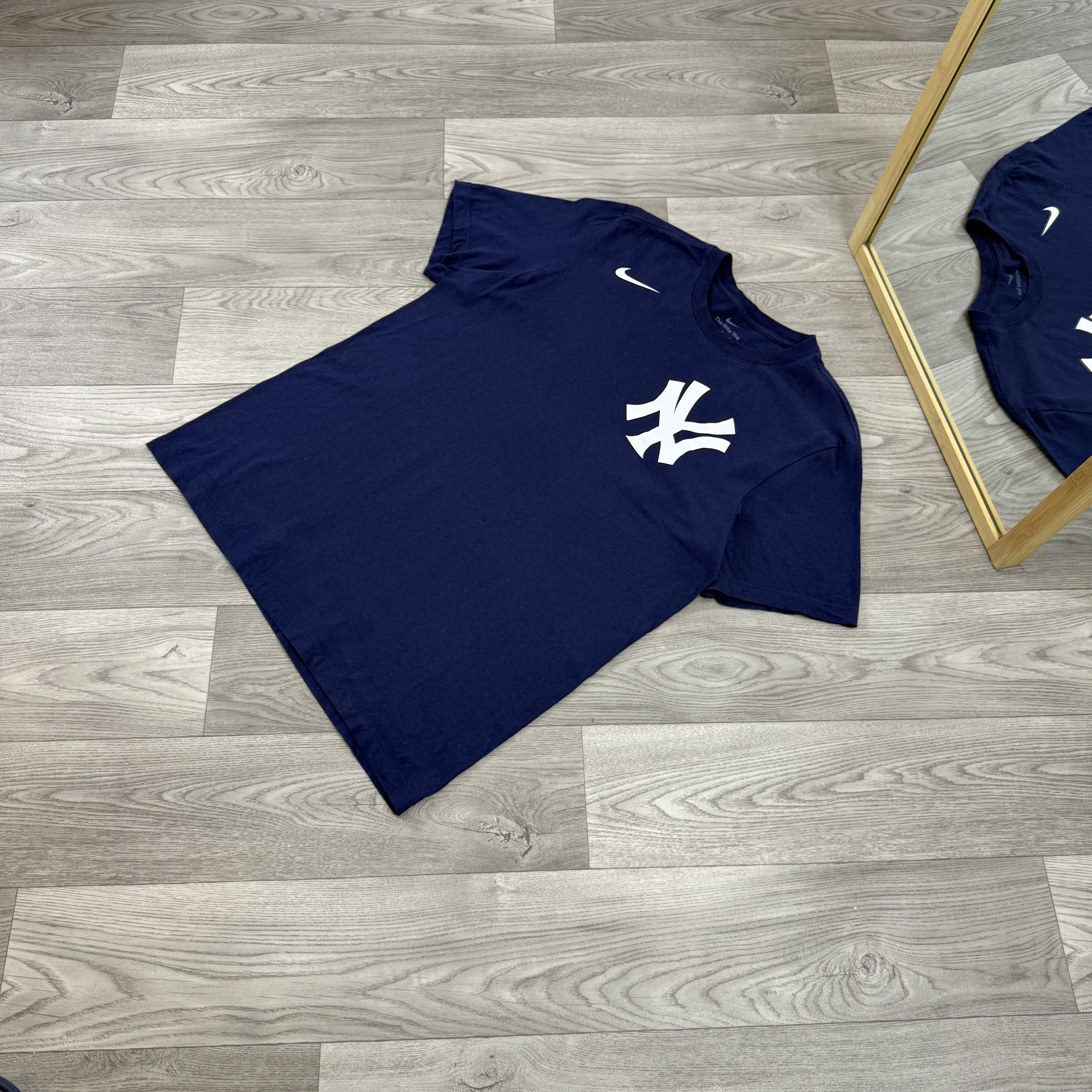 New York Yankees Nike New York Yankees Blue Graphic Tee Shirt Size US M / EU 48-50 / 2 - 3 Thumbnail