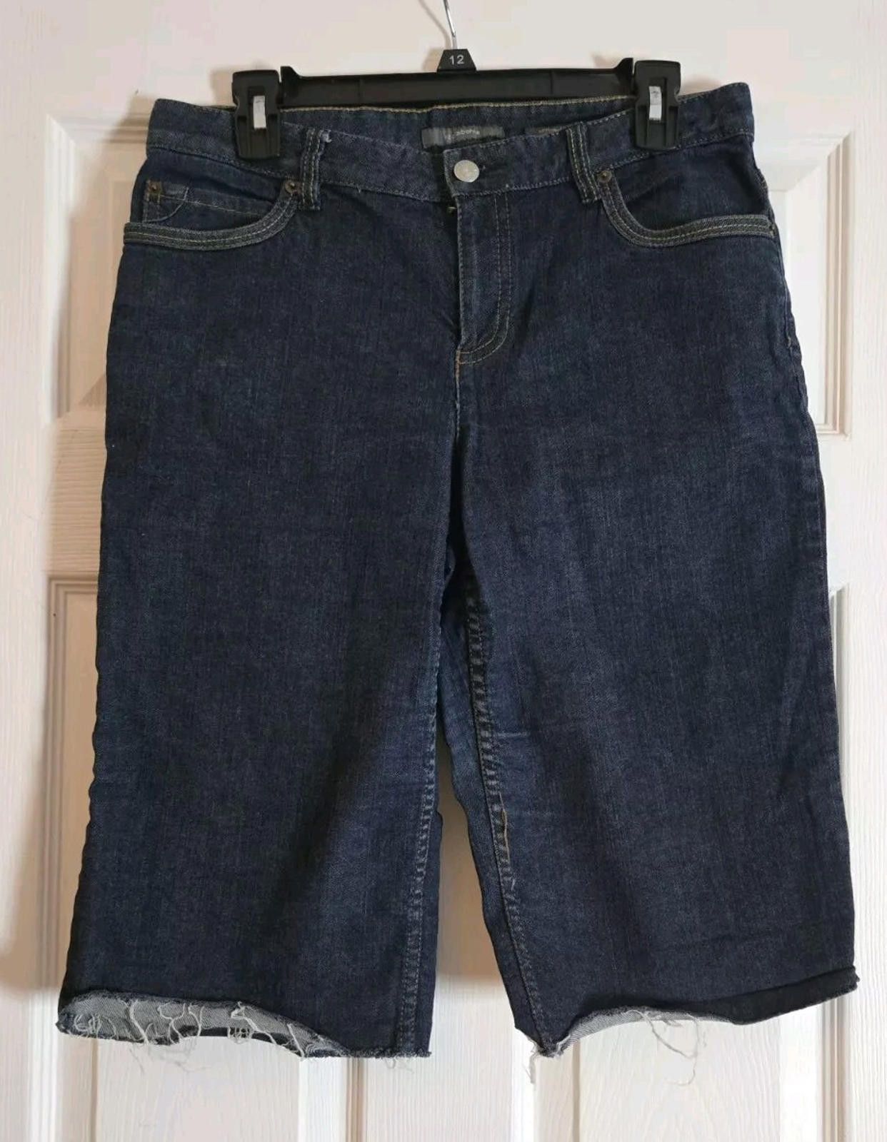Other Liz Claiborne Womens Petite 8R Denim Jean Shorts CutOff Crop Size 30" / US 8 / IT 44 - 3 Thumbnail