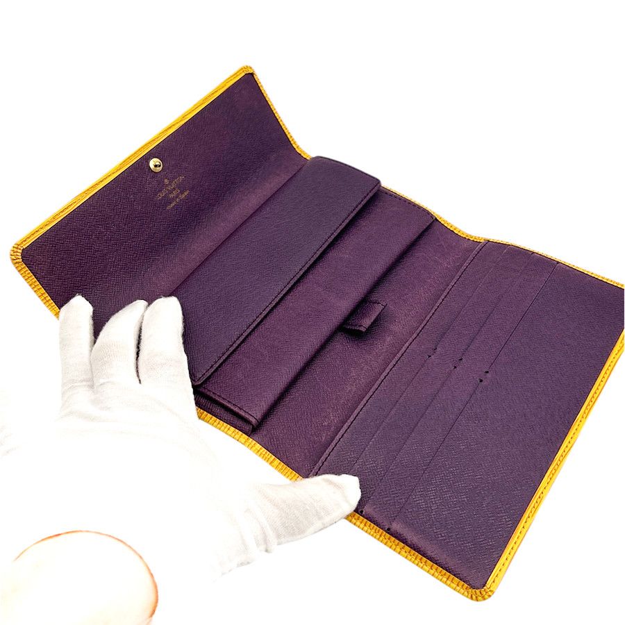 Louis Vuitton Louis Vuitton Yellow Epi Leather Long Wallet Purple Interior Size ONE SIZE - 6 Thumbnail