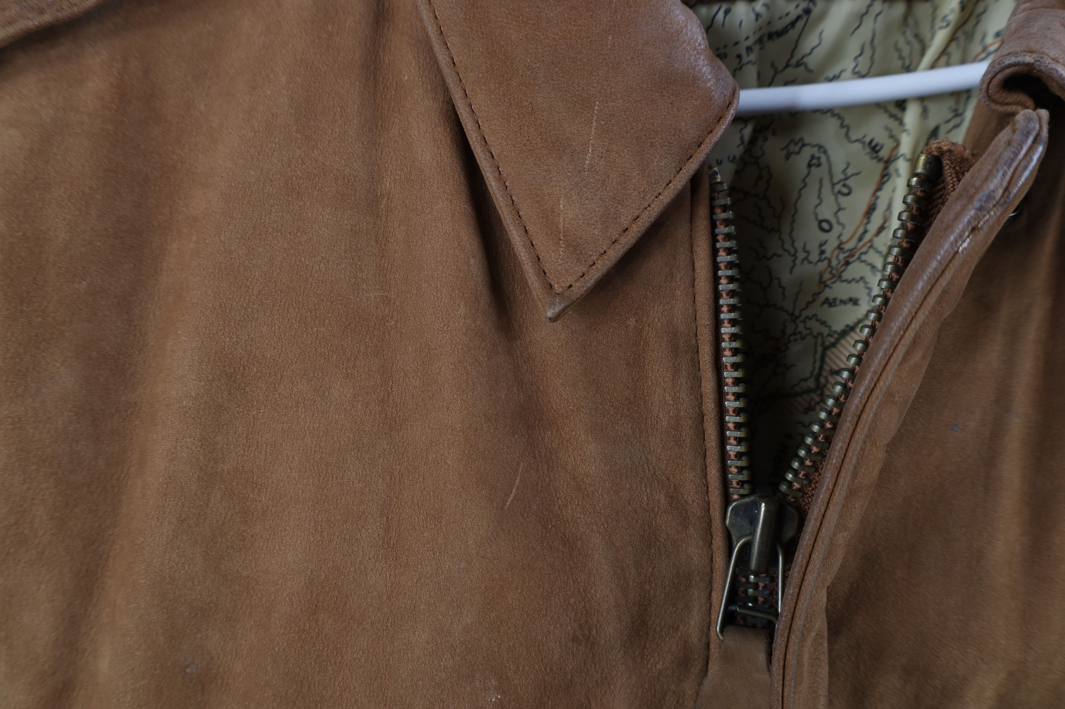 Vintage Vintage 90s Streetwear Suede Leather Flight Bomber Jacket Size US L / EU 52-54 / 3 - 5 Thumbnail