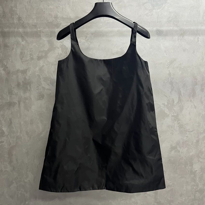 Prada Prada The latest black recycled nylon sleeveless A-line dre Size XS / US 0-2 / IT 36-38 - 5 Thumbnail