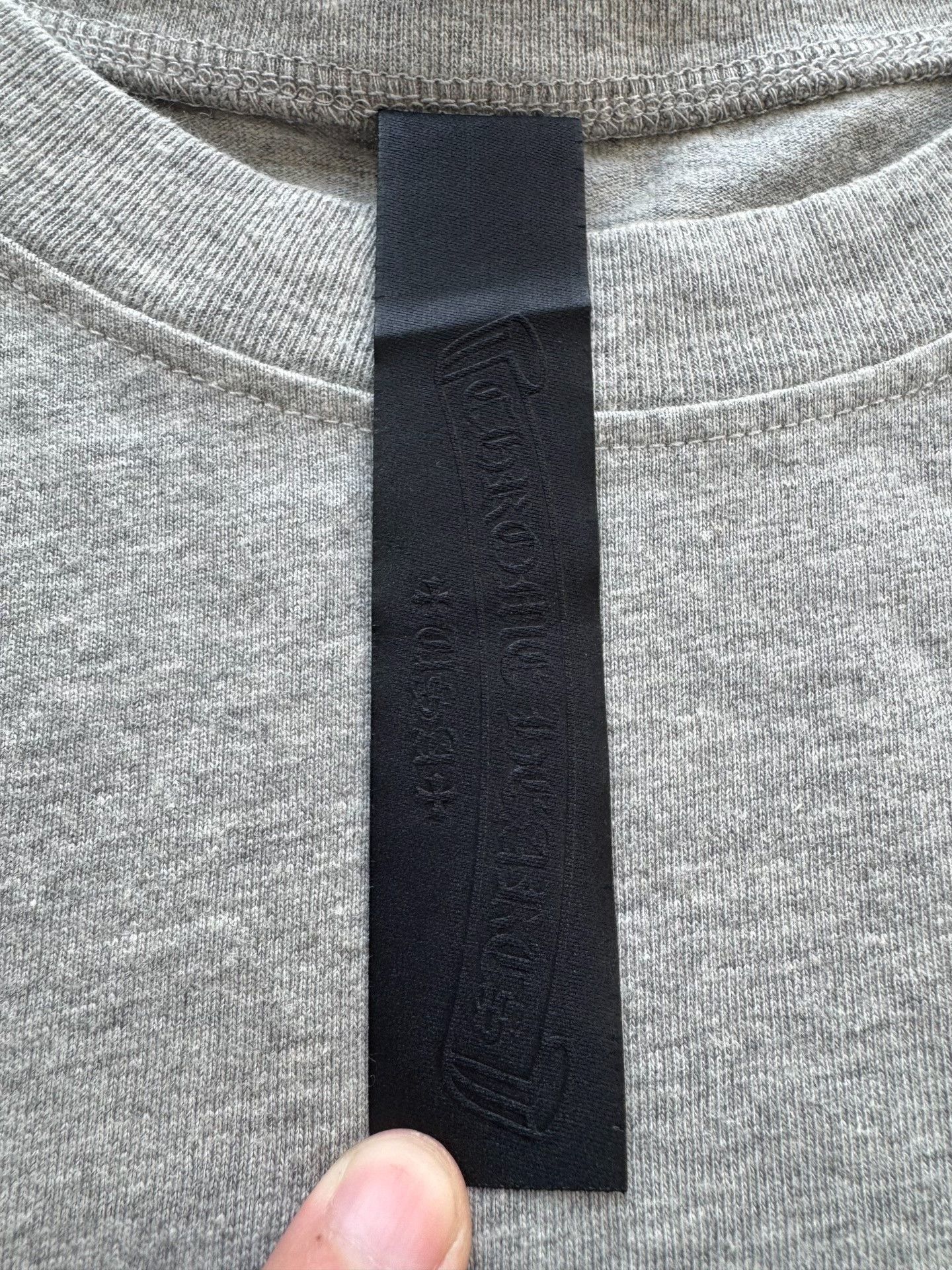 Chrome Hearts Chrome Hearts Gray Flocked Nine-Sleeve Size US M / EU 48-50 / 2 - 4 Thumbnail