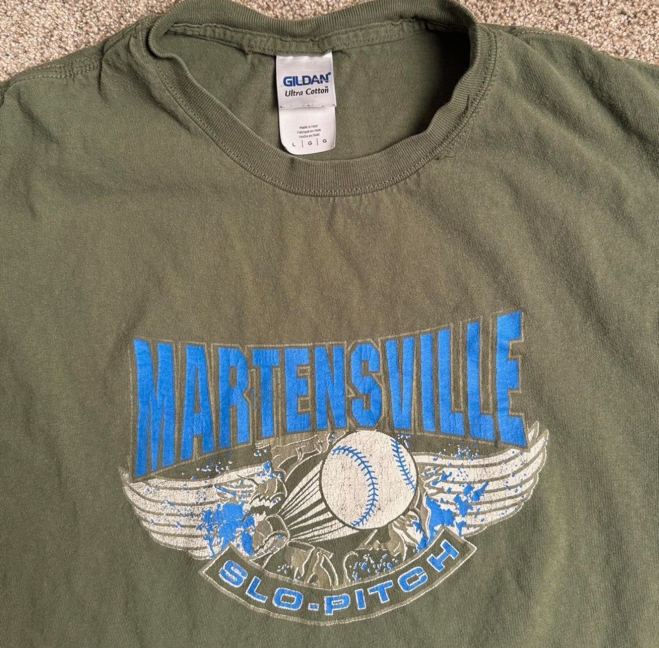 Gildan “MARTENSVILLE SLOW PITCH” Y2K STYLE GRAPHIC TEE Size US L / EU 52-54 / 3 - 2 Thumbnail
