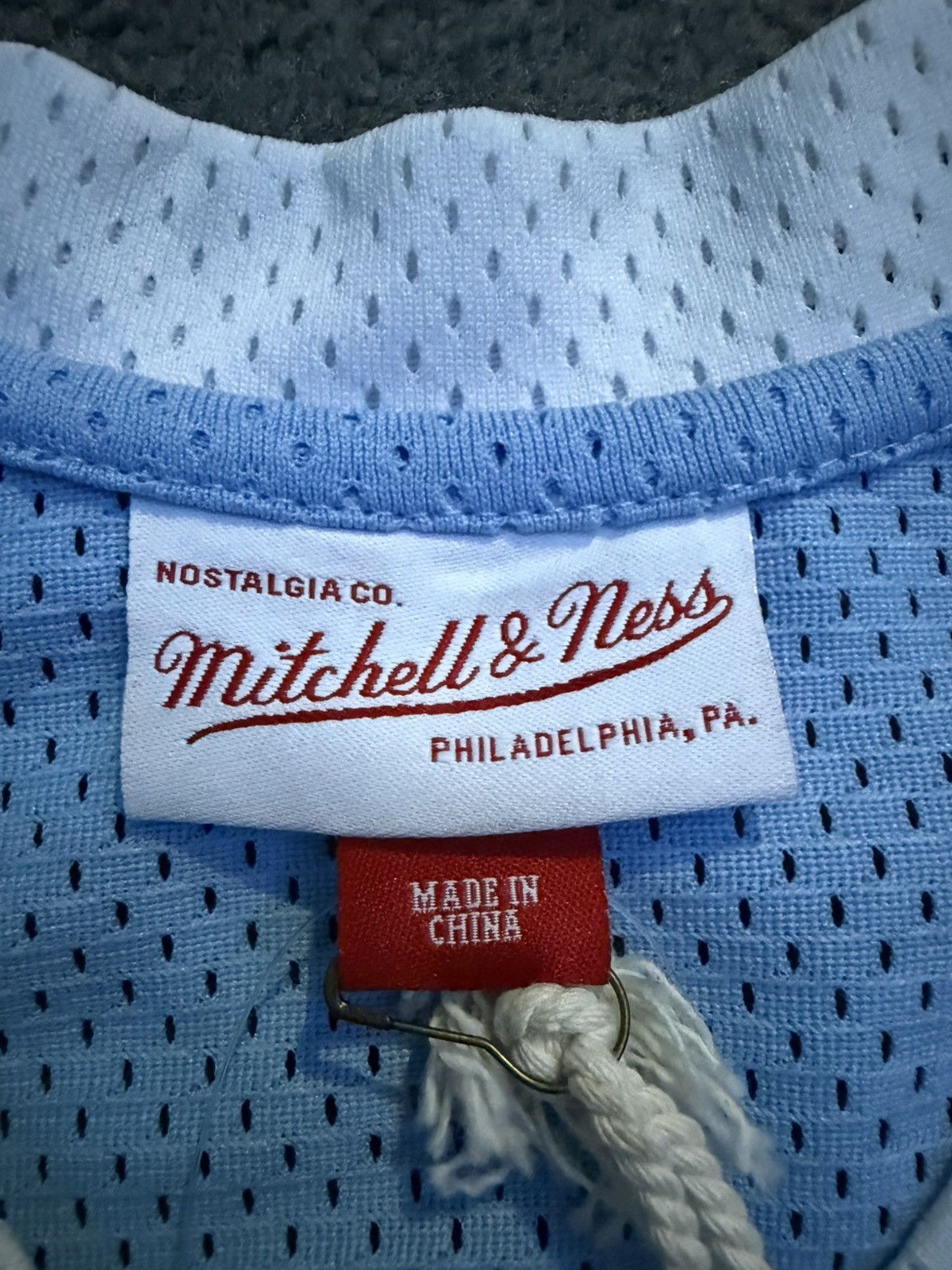 Mitchell & Ness Michael jordan 1983 -84 UNC Jersey Size US S / EU 44-46 / 1 - 8 Thumbnail