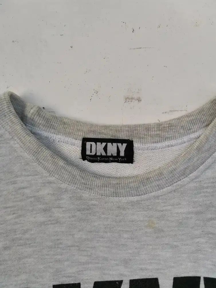 DKNY DKNY Jeans Big Logo Sweatshirt Size US L / EU 52-54 / 3 - 3 Thumbnail