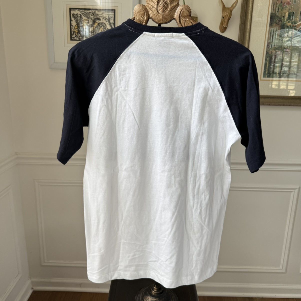 Versace Versace Sport Raglan Vneck Logo Short Sleeve Tshirt L Size US L / EU 52-54 / 3 - 7 Thumbnail