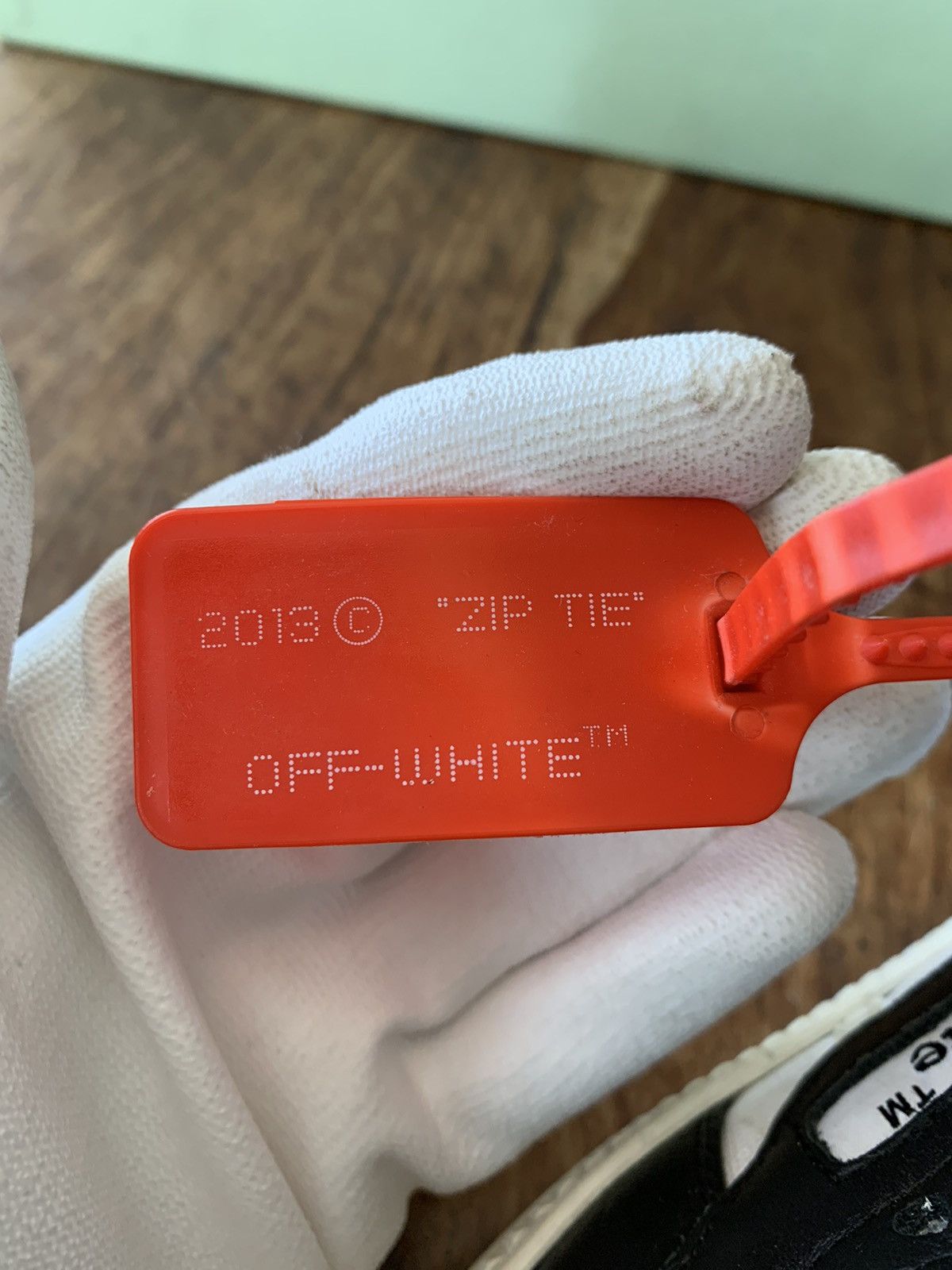 Off-White SS2018 Rare Off-White Sample Pack Off Court 3.0 Black White Size US 10 / EU 43 - 15 Thumbnail