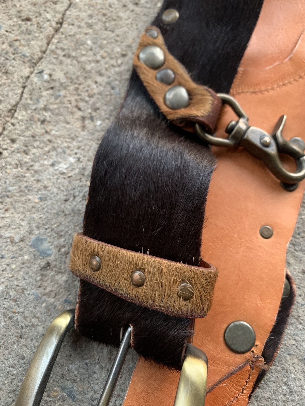 Vintage Archive* Vintage Jungle cat Studded Leather Belt Size 32 - 11 Thumbnail