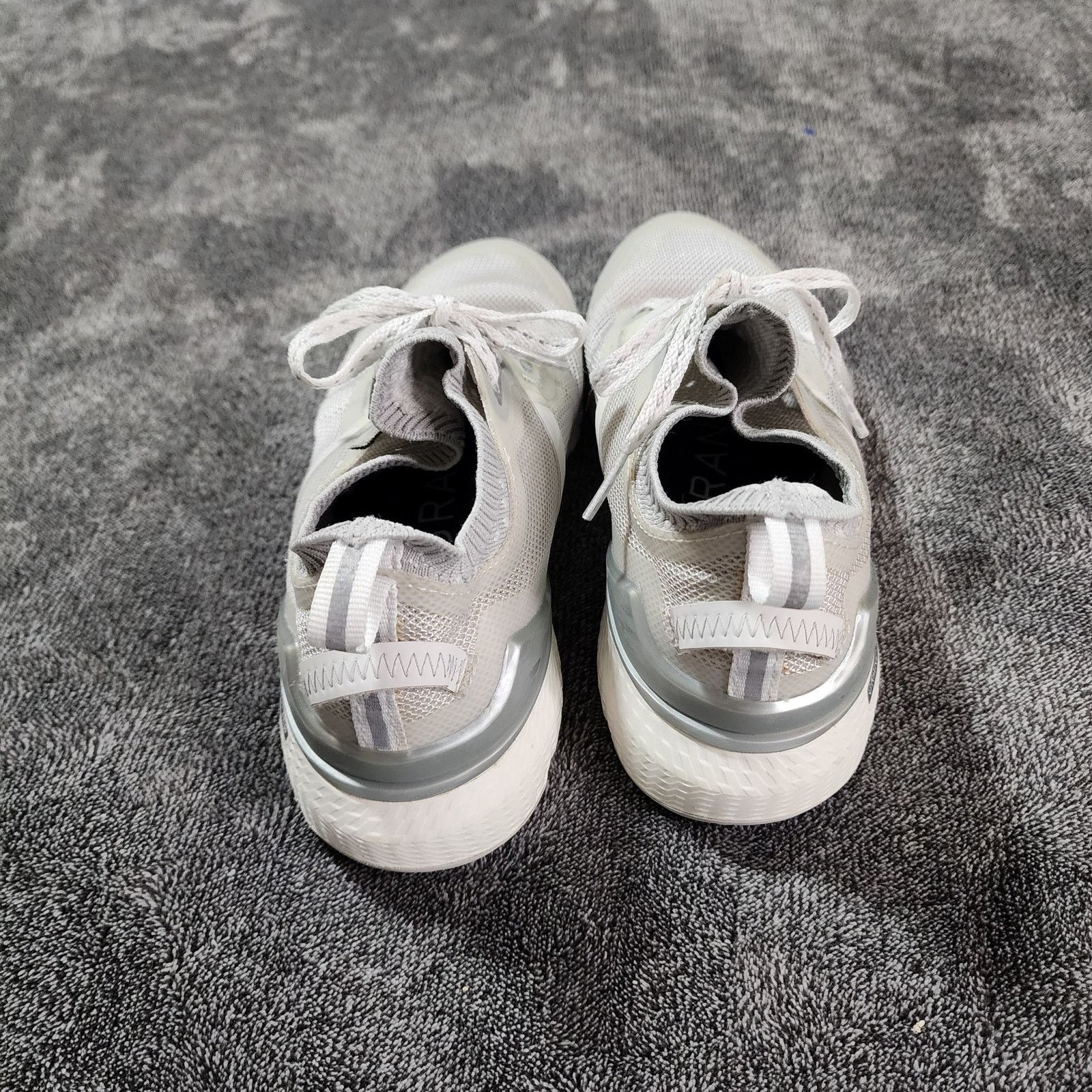 Cole Haan Shoes Cole Haan ZeroGrand Overtake Nimbus Cloud Women 6B b20 Size US 6 / IT 36 - 3 Thumbnail