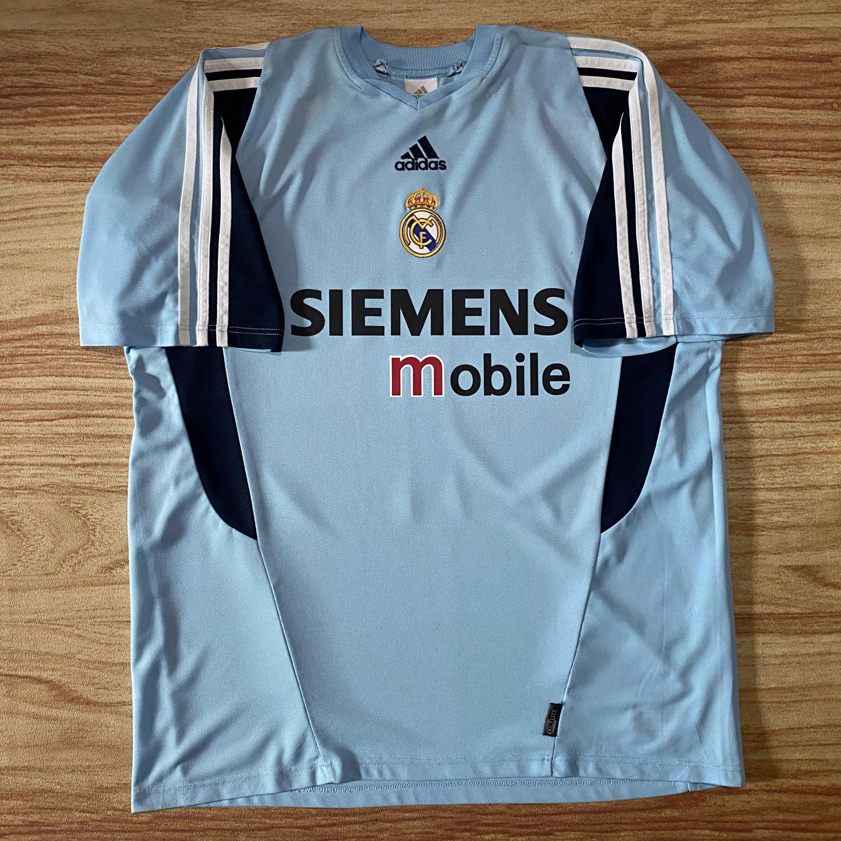 Real Madrid 2003-2004 Goalkeeper Jersey Iker Casillas