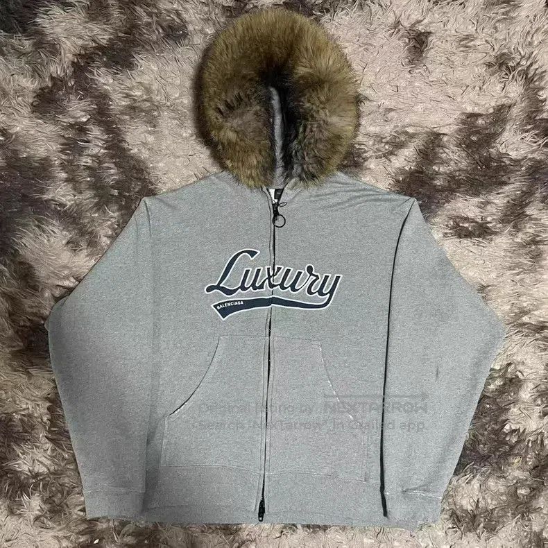 Balenciaga Balenciaga Gray Patch Letter Fur Collar Jacket Size US S / EU 44-46 / 1 - 1 Thumbnail