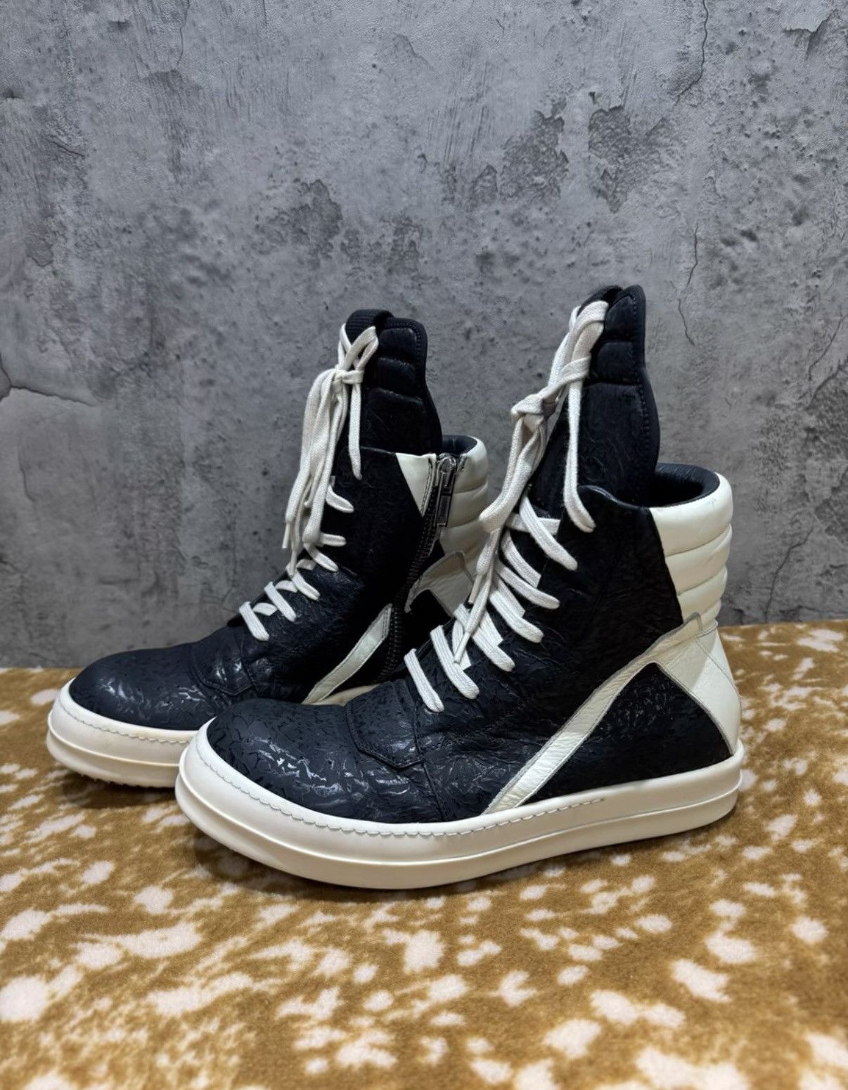 Rick Owens Rick Owens Main Line Reverse Triangle K37 Size US 8 / EU 41 - 5 Thumbnail
