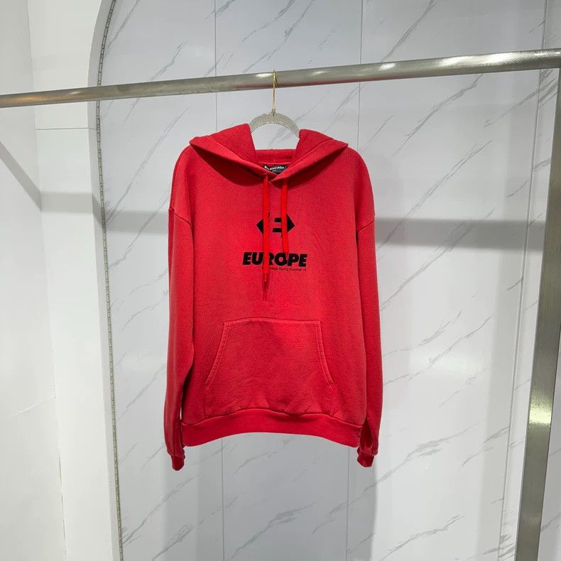 Balenciaga Balenciaga Red Logo Sweatshirt S - dmc Size US S / EU 44-46 / 1 - 1 Thumbnail