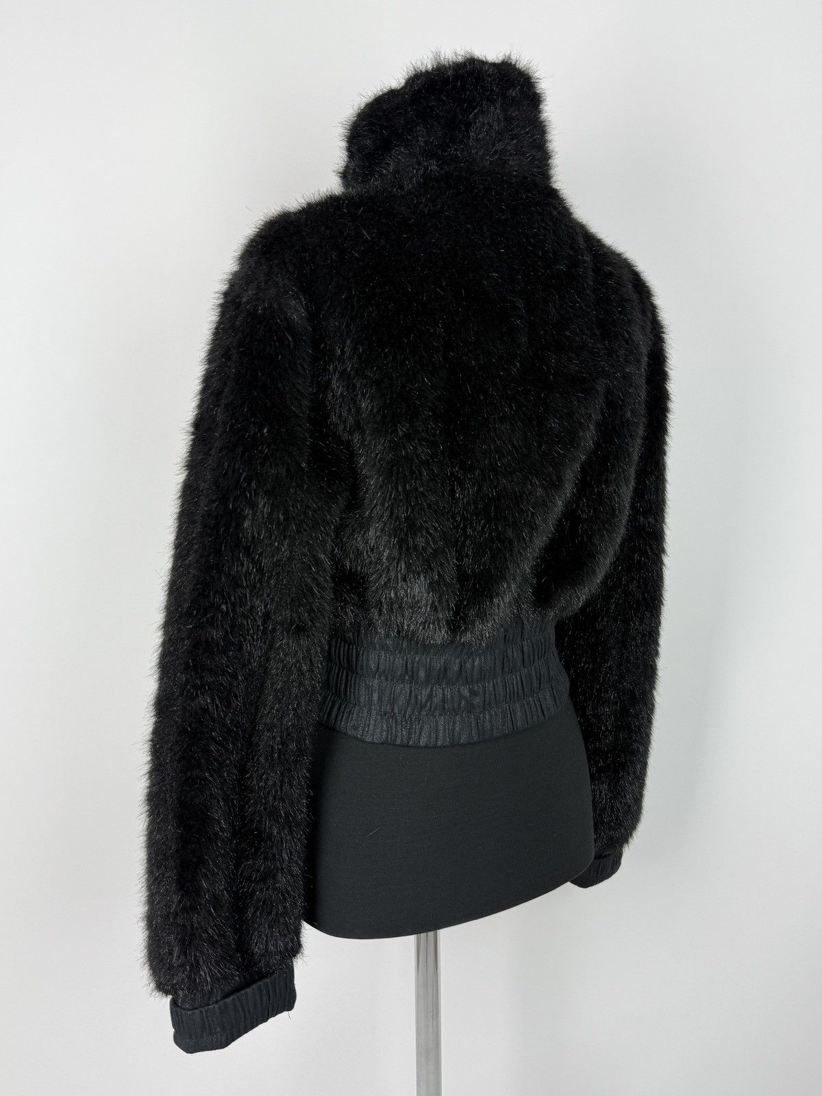 Vintage Y2K Vintage Hoi-Polloi Black Faux Fur Cropped Bomber Jacket Size M / US 6-8 / IT 42-44 - 2 Thumbnail