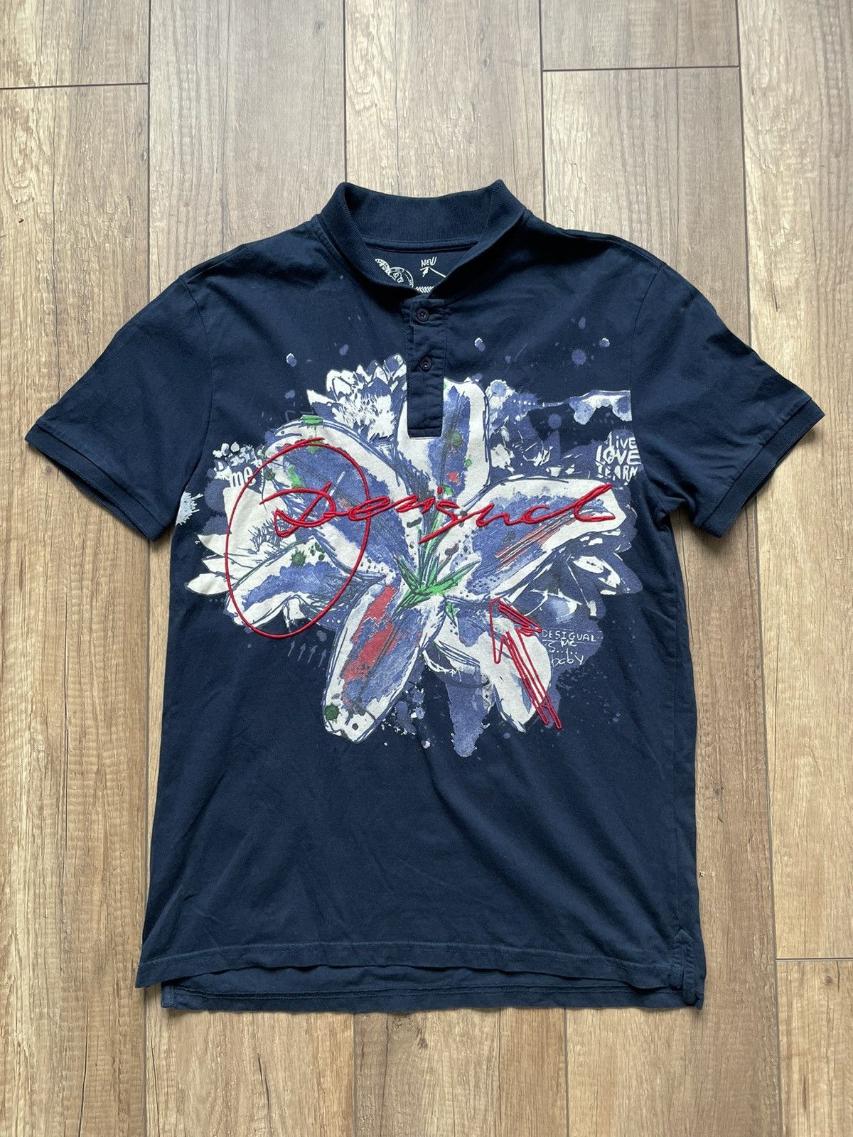 Desigual Desigual polo size L Size US L / EU 52-54 / 3 - 1 Thumbnail