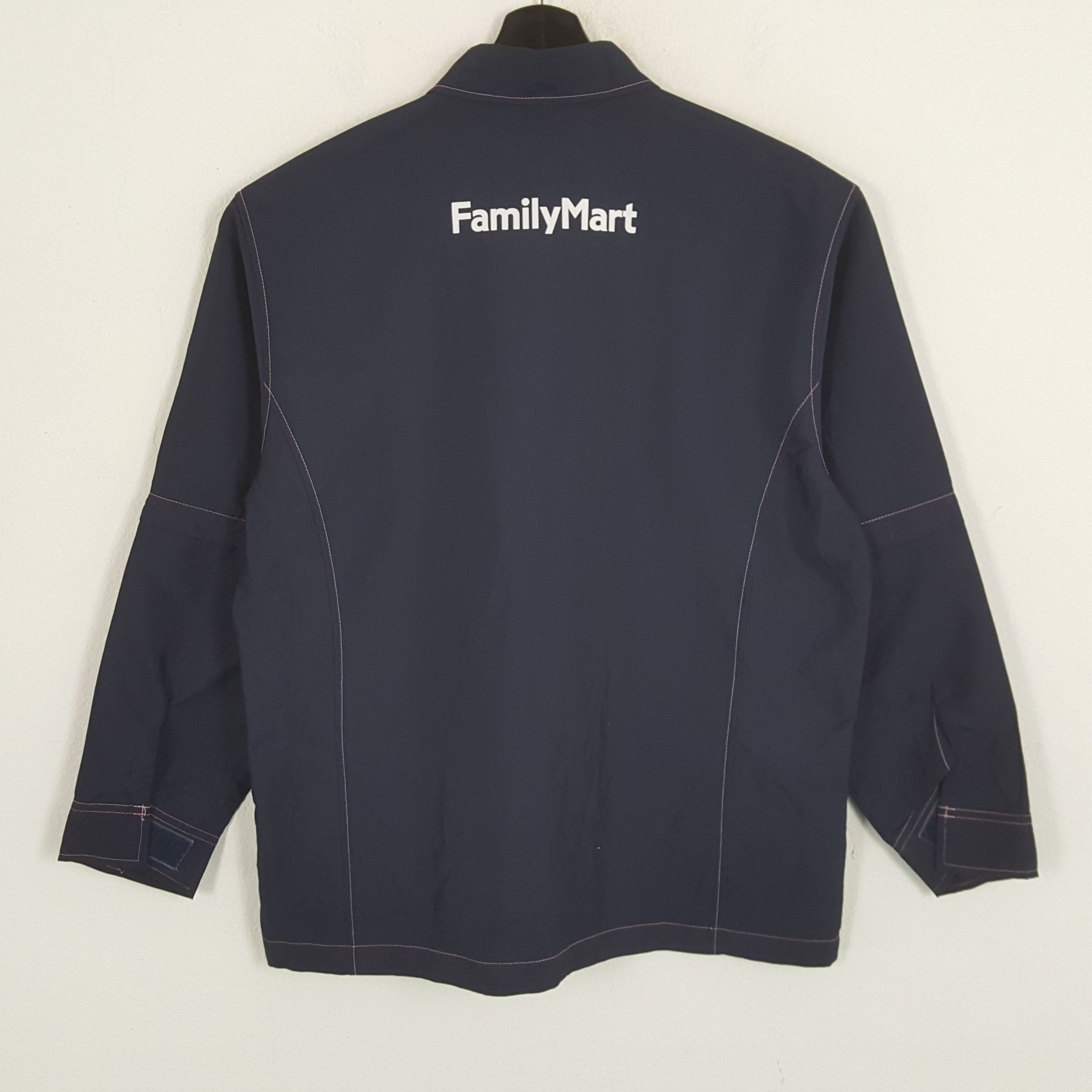 Japanese Brand × Vintage FAMILY MART Japanese Brand Workwear Jacket Size US M / EU 48-50 / 2 - 3 Thumbnail