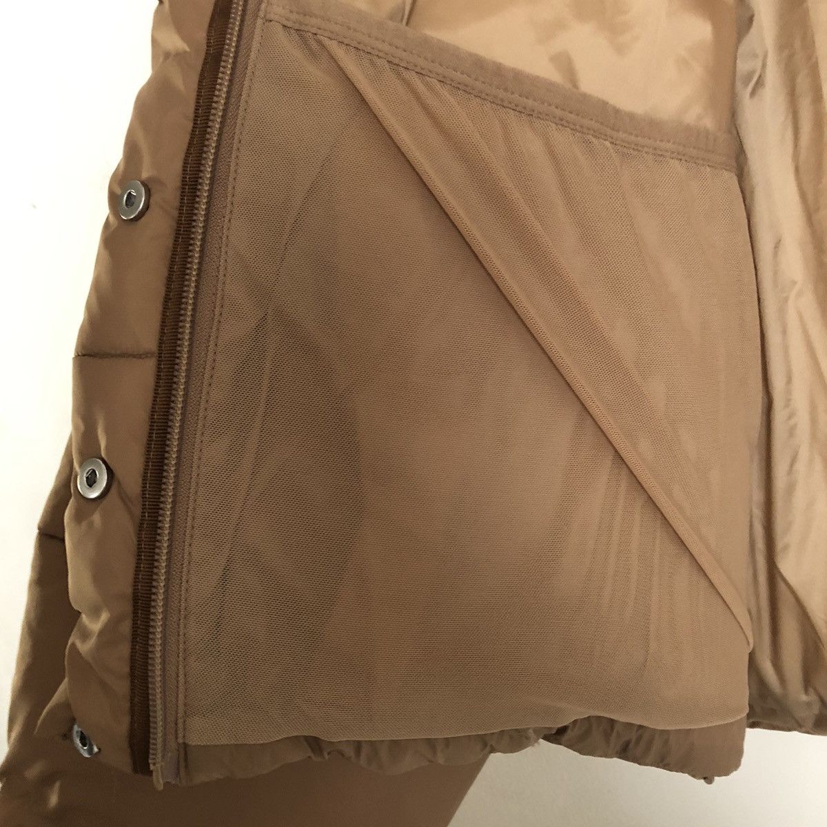 Alo Alo Yoga Gold Rush Puffer Toasted Almond M Size M / US 6-8 / IT 42-44 - 5 Thumbnail
