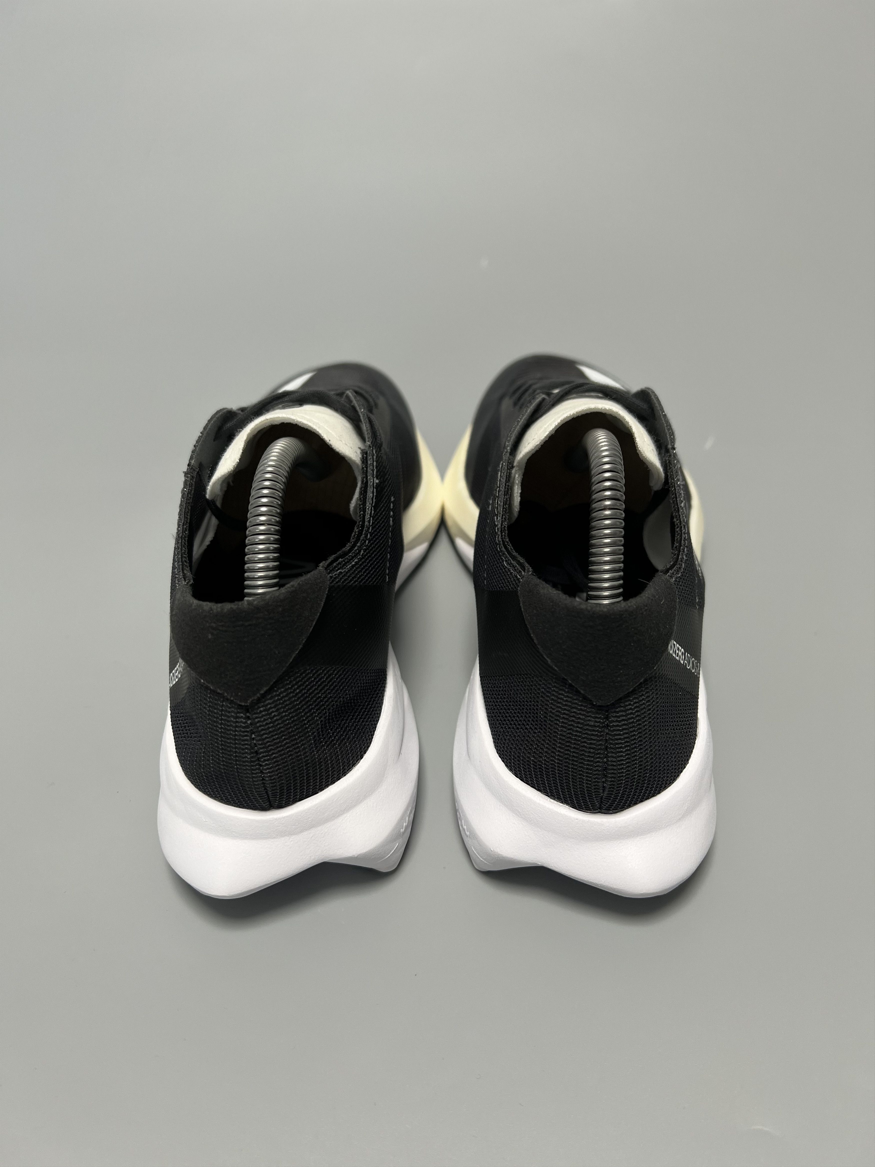 Adidas Adidas Adizero Adios 8 Running Shoes Size US 7.5 / EU 40-41 - 3 Thumbnail
