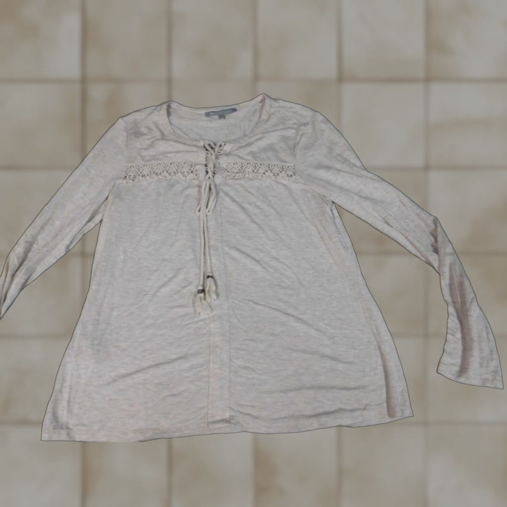 Vintage Daniel Rainn Blouse M Women Beige Round Neck Pullover Stretch Regular Solid Long Sleeve Casual Sleeve Rayon Down Vintage No Size M / US 6-8 / IT 42-44 - 1 Thumbnail