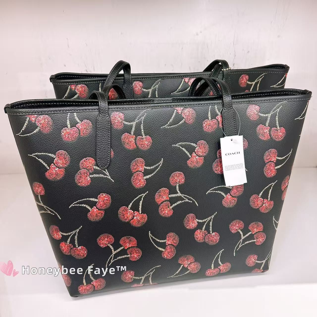 Coach NWT Coach City Tote Bag With Cherry Print CCZ18 Size ONE SIZE - 3 Thumbnail