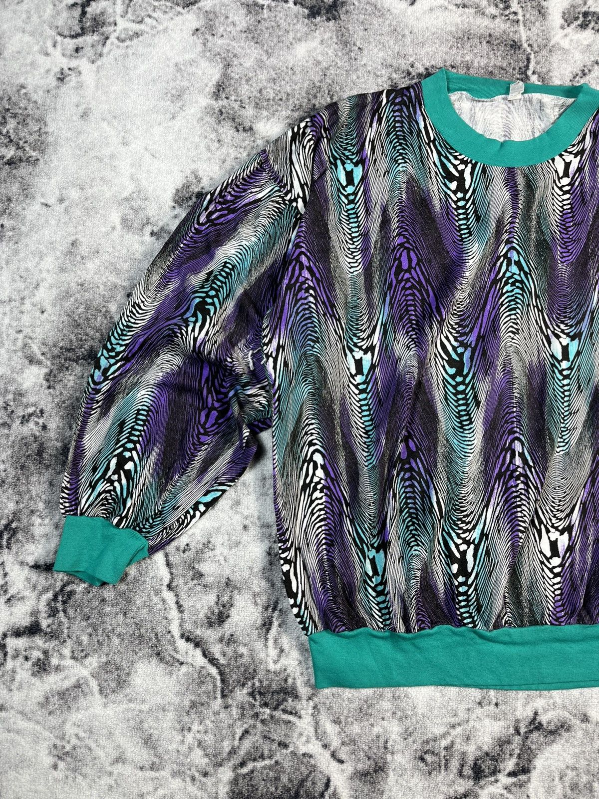 Vintage Vintage West Germany Abstract Sweatshirt Cotton Size 50 Size US L / EU 52-54 / 3 - 2 Thumbnail