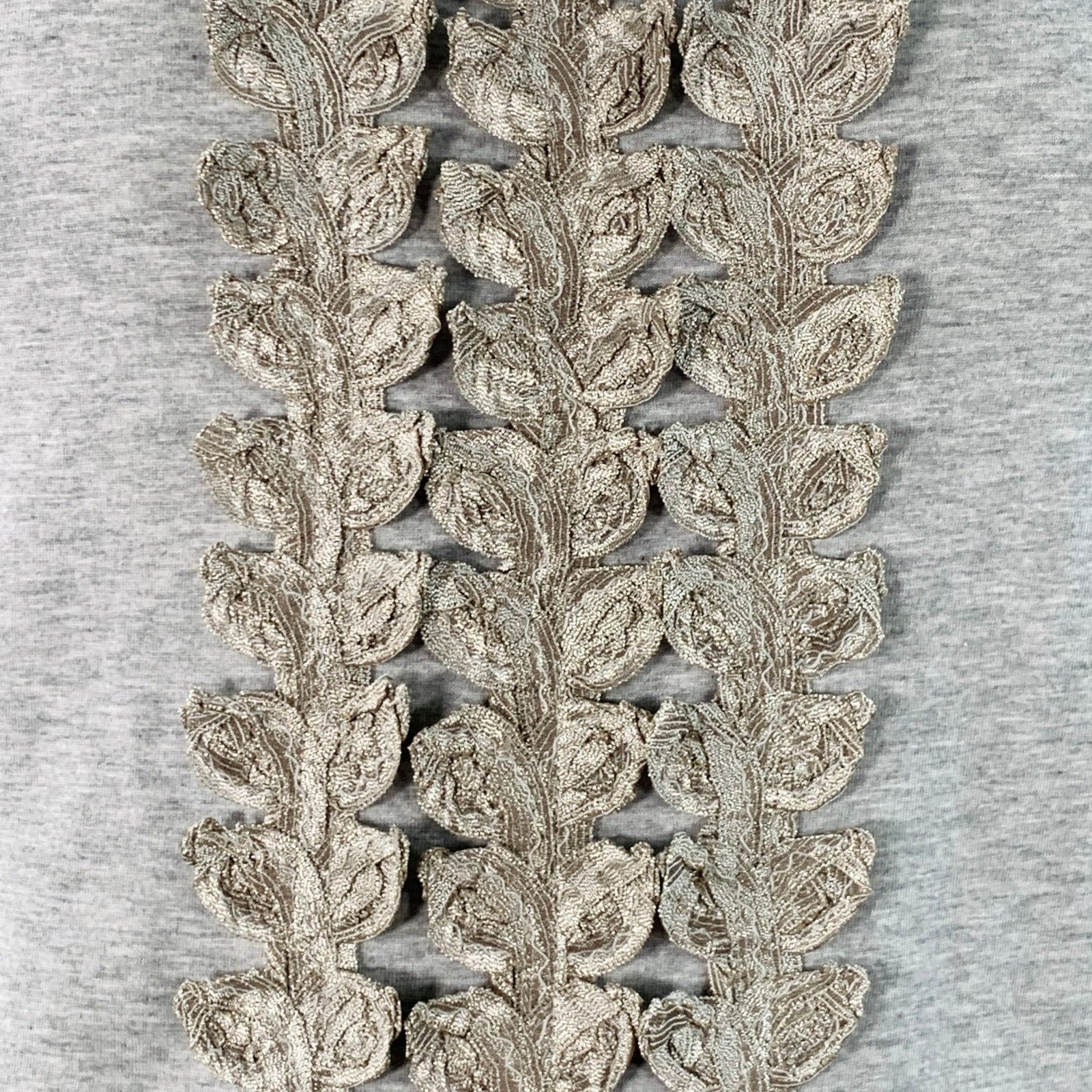 Burberry Prorsum Size XL Grey Embellishment Cotton Crew Neck T-shirt Size US XL / EU 56 / 4 - 2 Thumbnail