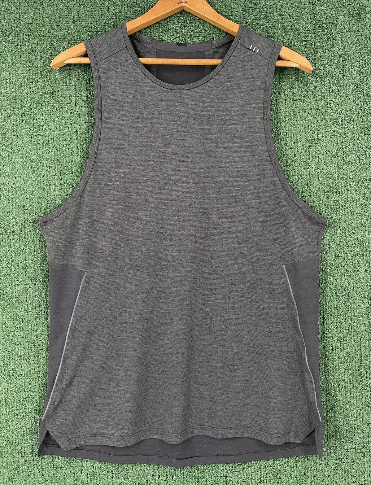 Lululemon Lululemon Athletic Fast Free Dark Grey Tank Top Men’s Small Size US S / EU 44-46 / 1 - 1 Thumbnail