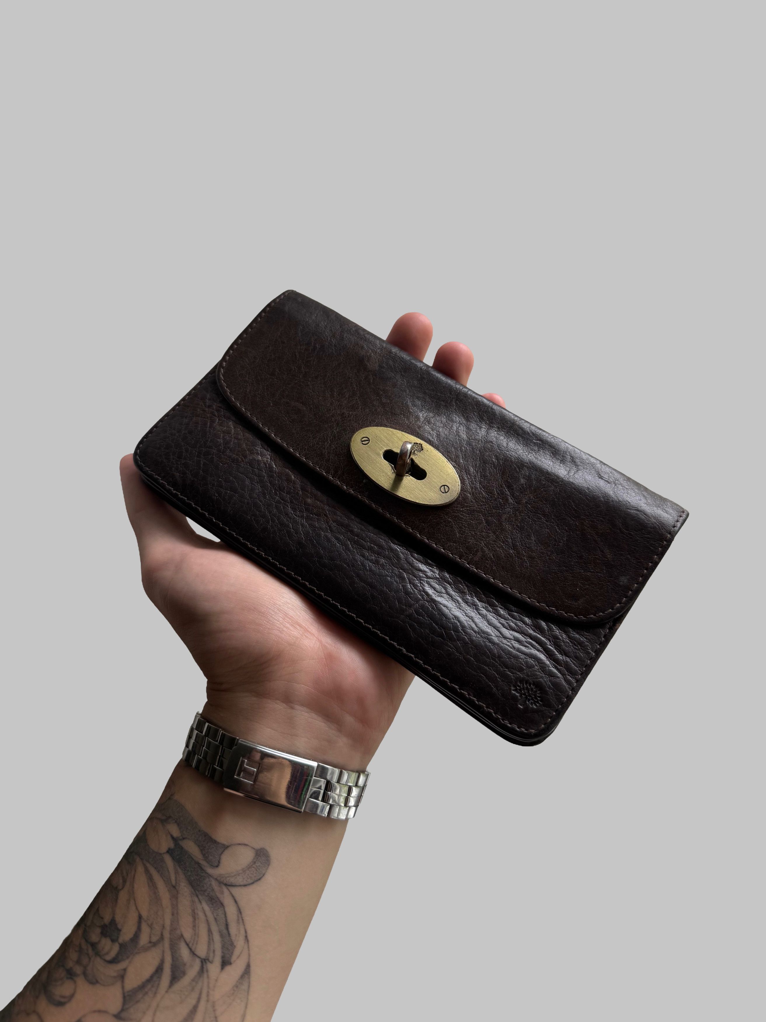 Mulberry Vintage Mulberry Long Postman Lock Wallet Purse Oak Brown Size ONE SIZE - 1 Thumbnail