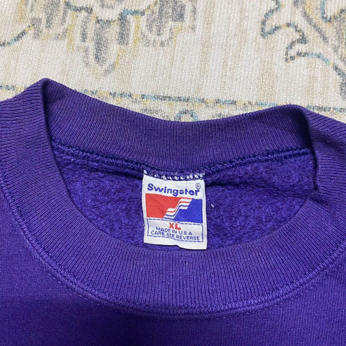 Vintage Vintage Charlotte Hornets Sweatshirt Size US XL / EU 56 / 4 - 14 Thumbnail