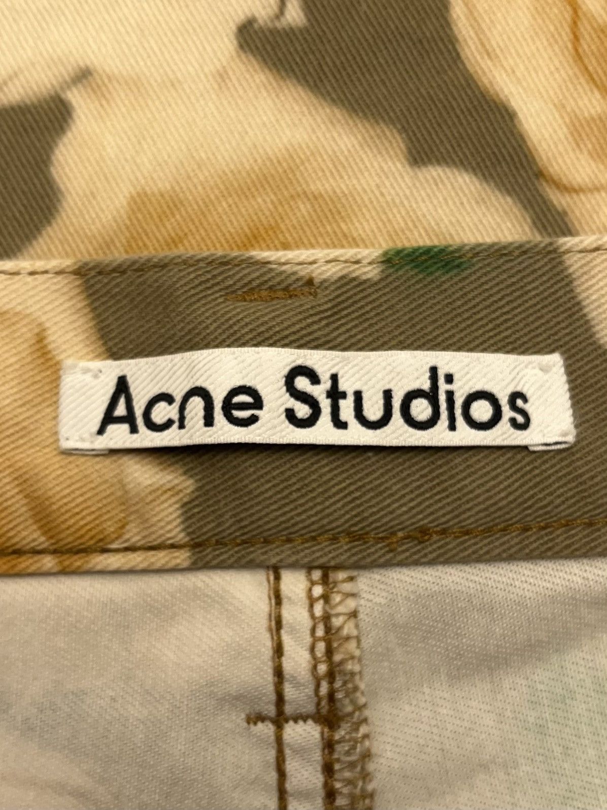 Acne Studios Acne Studios Opah Rose print denim pants Size US 34 / EU 50 - 4 Thumbnail