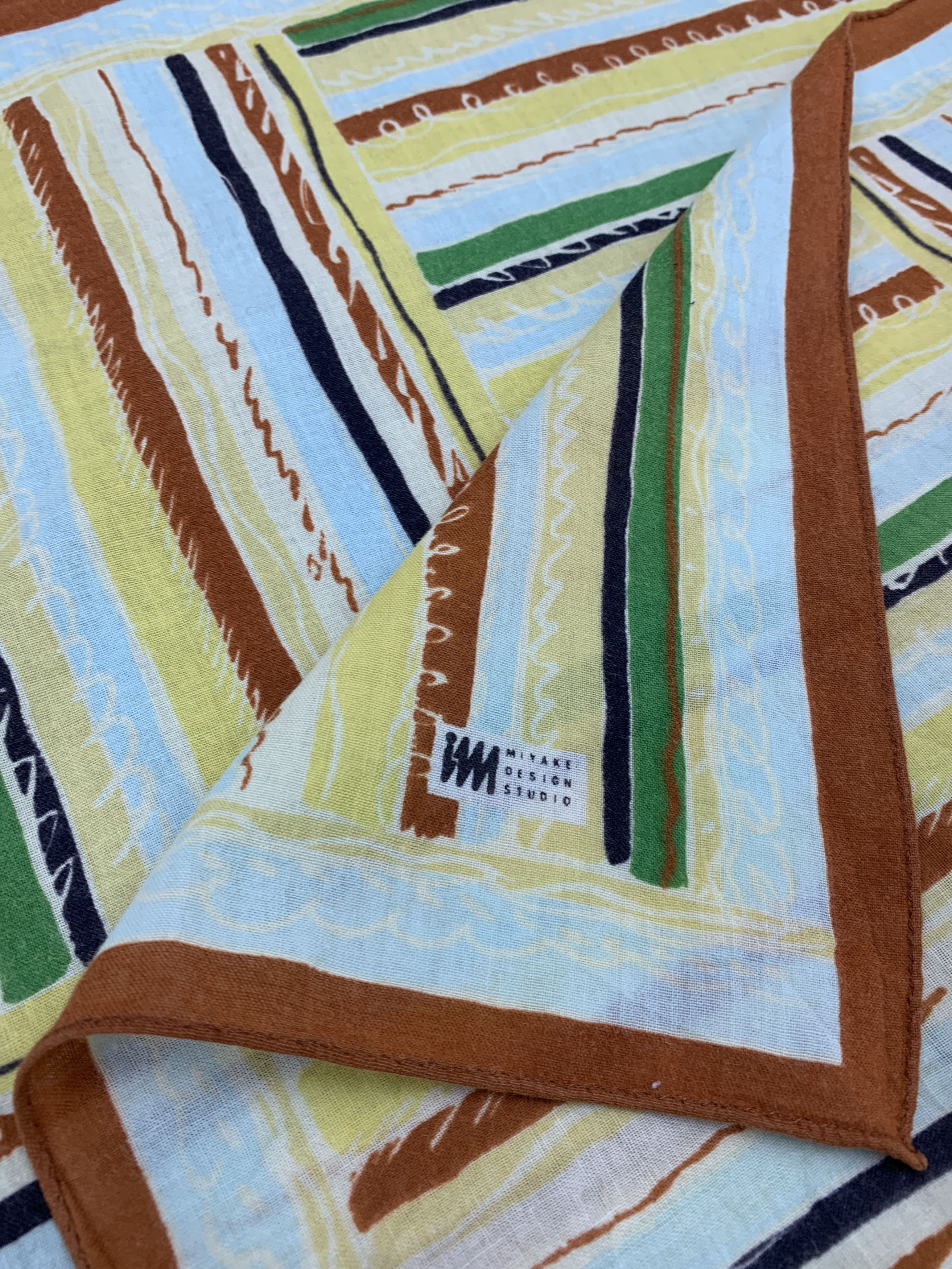 Issey Miyake × Japanese Brand × Vintage Vintage Issey Miyake Neckerchief/Handkerchief - HKA970 Size ONE SIZE - 8 Thumbnail