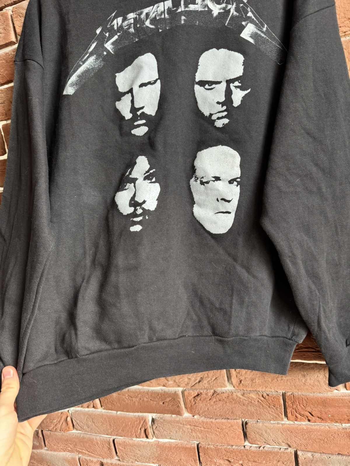Band Tees Rare Vintage Metallica Black Album 90s Metal Band Crewneck Size US XL / EU 56 / 4 - 2 Thumbnail