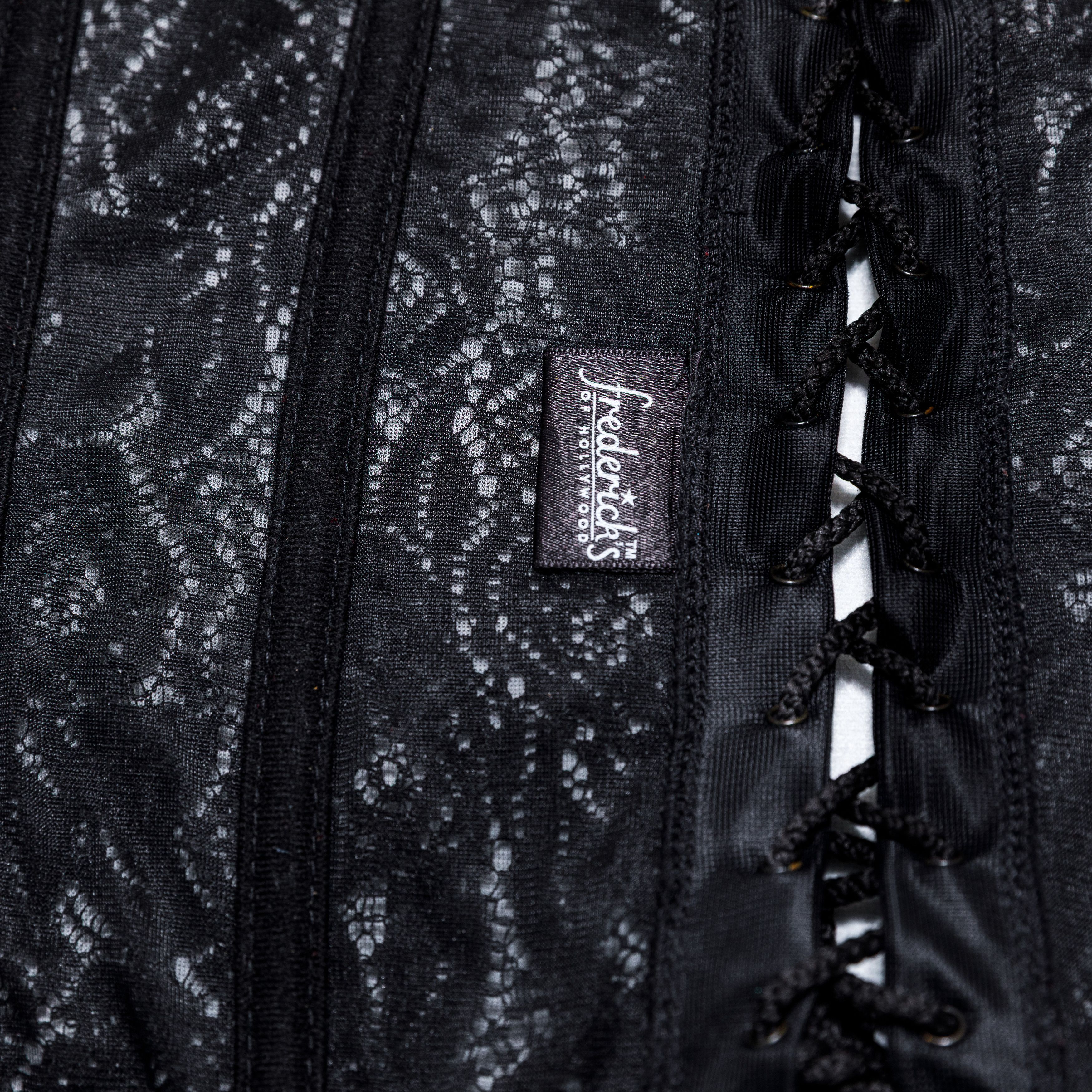 Other Vintage 80s Frederick's Of Hollywood Black Lace Corset Small Size S / US 4 / IT 40 - 6 Thumbnail