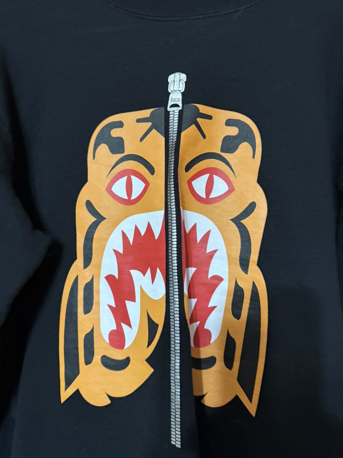 Bape Bape Tiger Crewneck Size XXL Size US XXL / EU 58 / 5 - 2 Thumbnail
