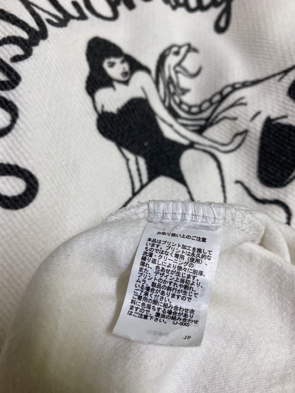 If Six Was Nine PERSIST THROUGH DOWNTURNS SEXY GIRL AND SKULL LONG SLEEVES Size US S / EU 44-46 / 1 - 10 Thumbnail