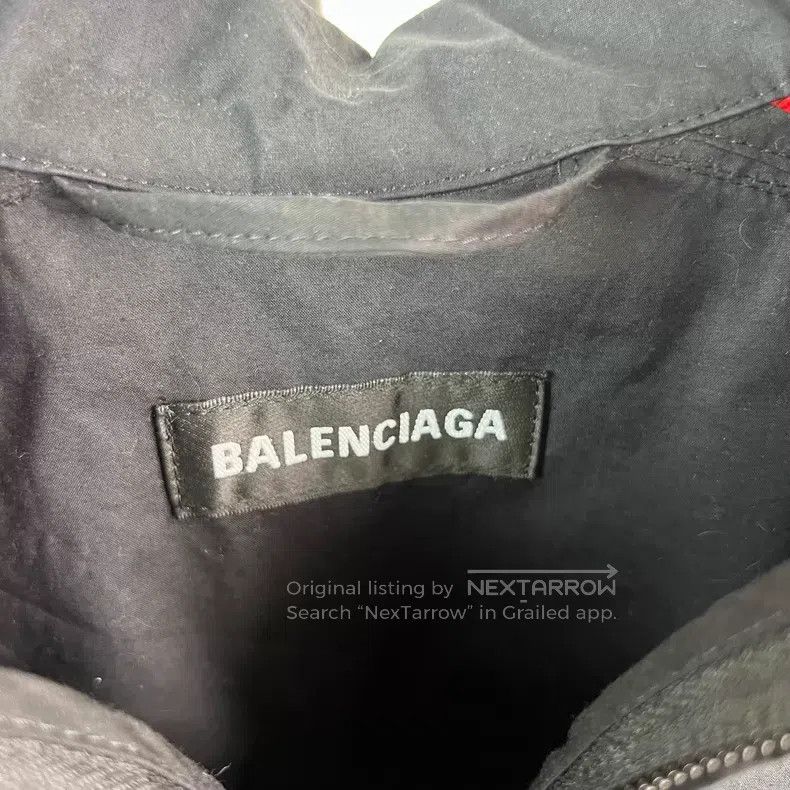 Balenciaga Balenciaga Logo Pattern Patched Jacket Size US S / EU 44-46 / 1 - 5 Thumbnail