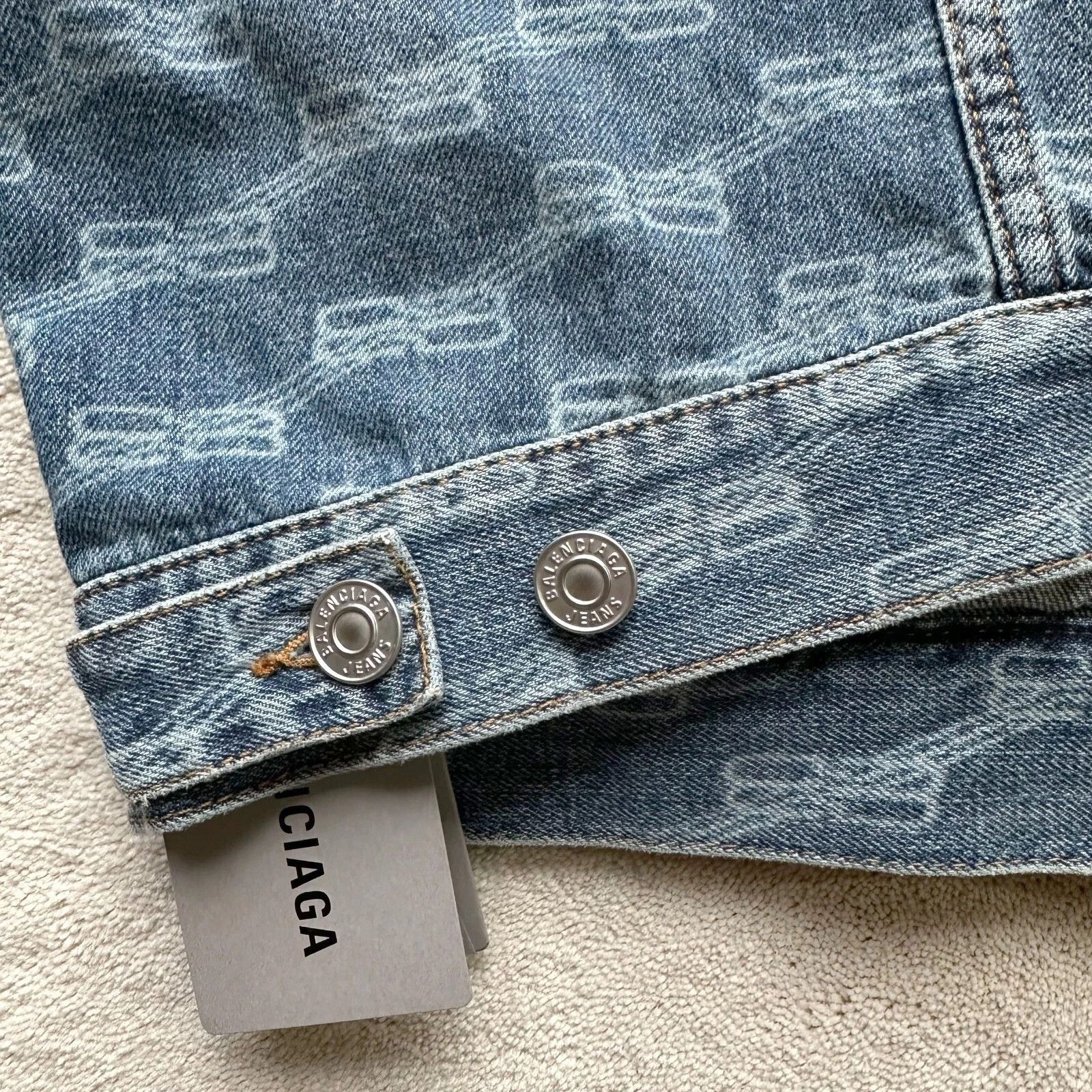 Balenciaga NWT Authentic BALENCIAGA All-Over BB Monogram LOGO JACKET Size US M / EU 48-50 / 2 - 6 Thumbnail