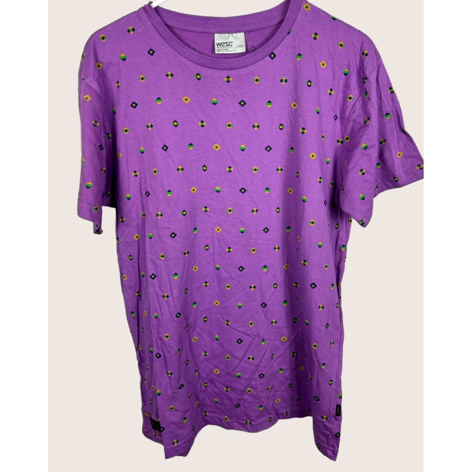 WeSC WESC Mens Large Shirt Dartenjang Purple Diamon pattern T-shirt Short sleeve Crew Mens Size US L / EU 52-54 / 3 - 1 Thumbnail