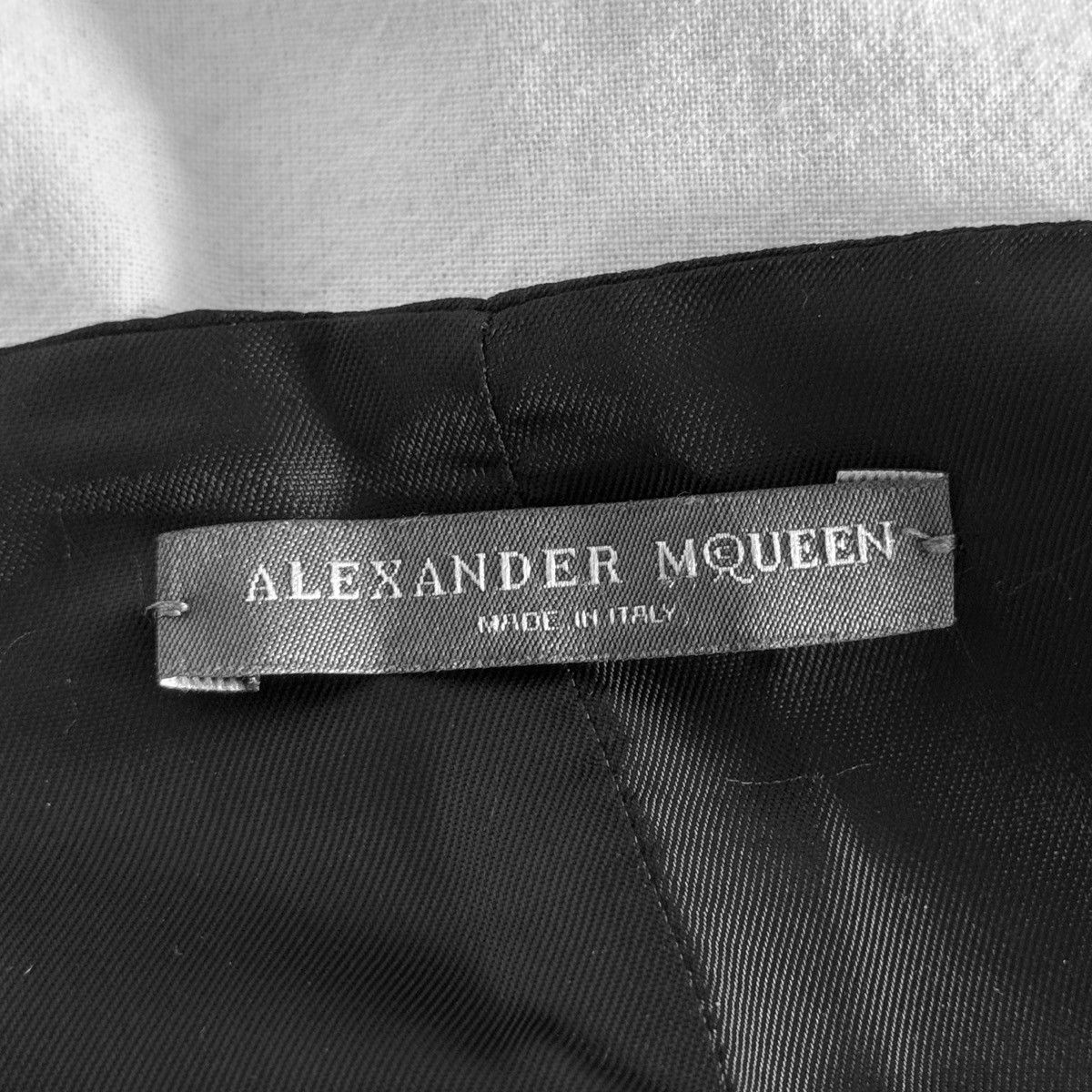 Alexander McQueen Alexander McQueen 2006 tailored vest Size S / US 4 / IT 40 - 4 Thumbnail