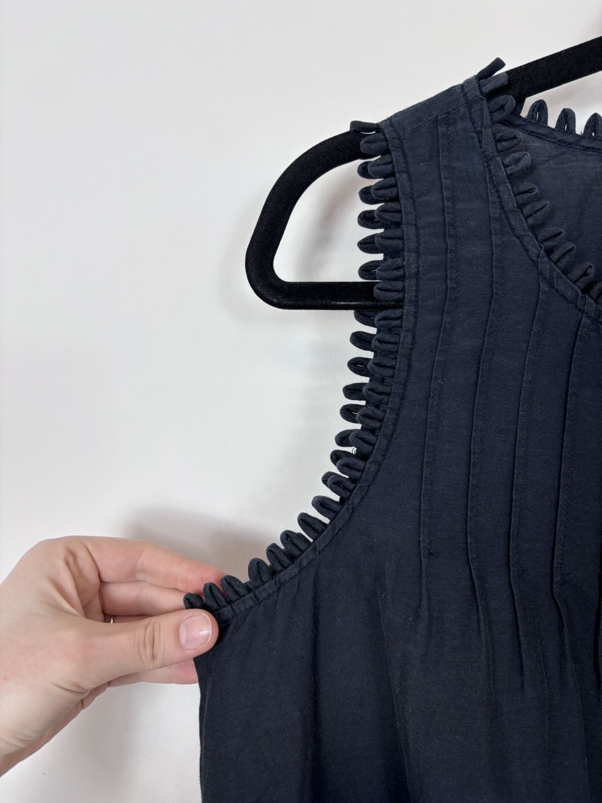 Weekend Max Mara Weekend Max Mara Women’s Navy Sleeveless Tank Top Blouse Size M / US 6-8 / IT 42-44 - 6 Thumbnail